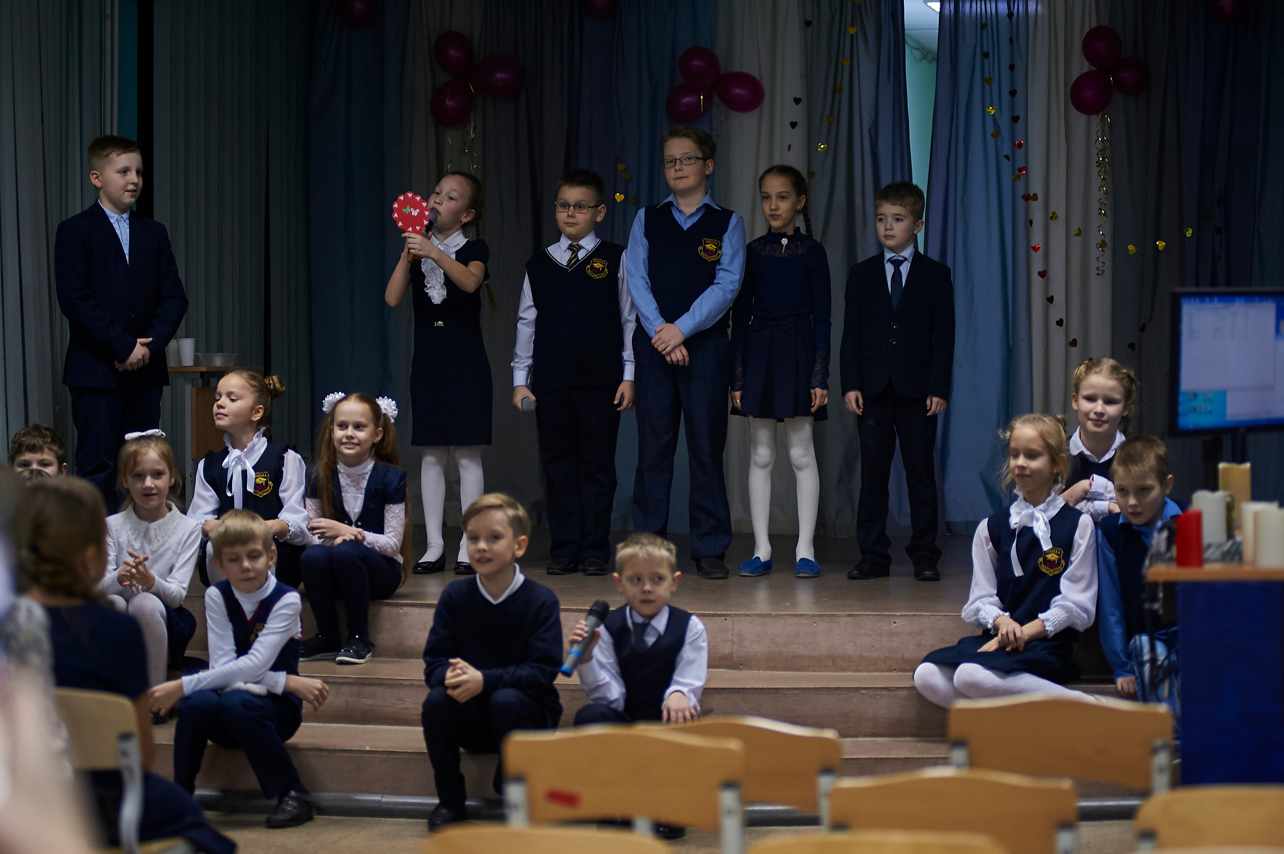 День матери в школе 53 4 Г класс 2019 год. Фото и жизнь