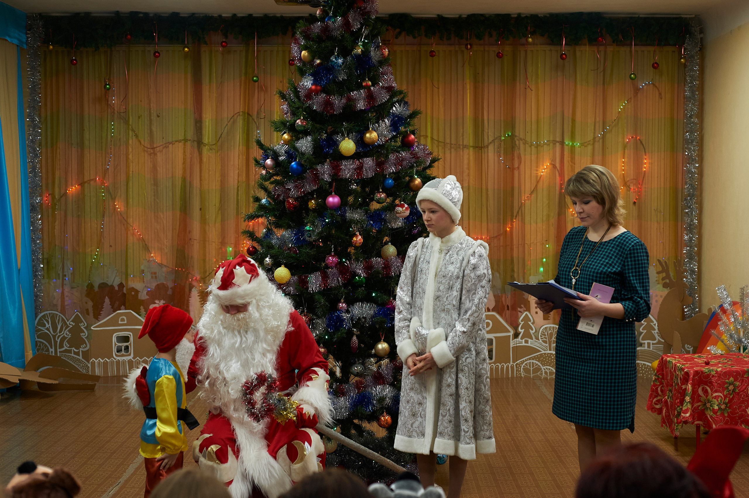 Новый год в МАДОУ 527. Фото и жизнь