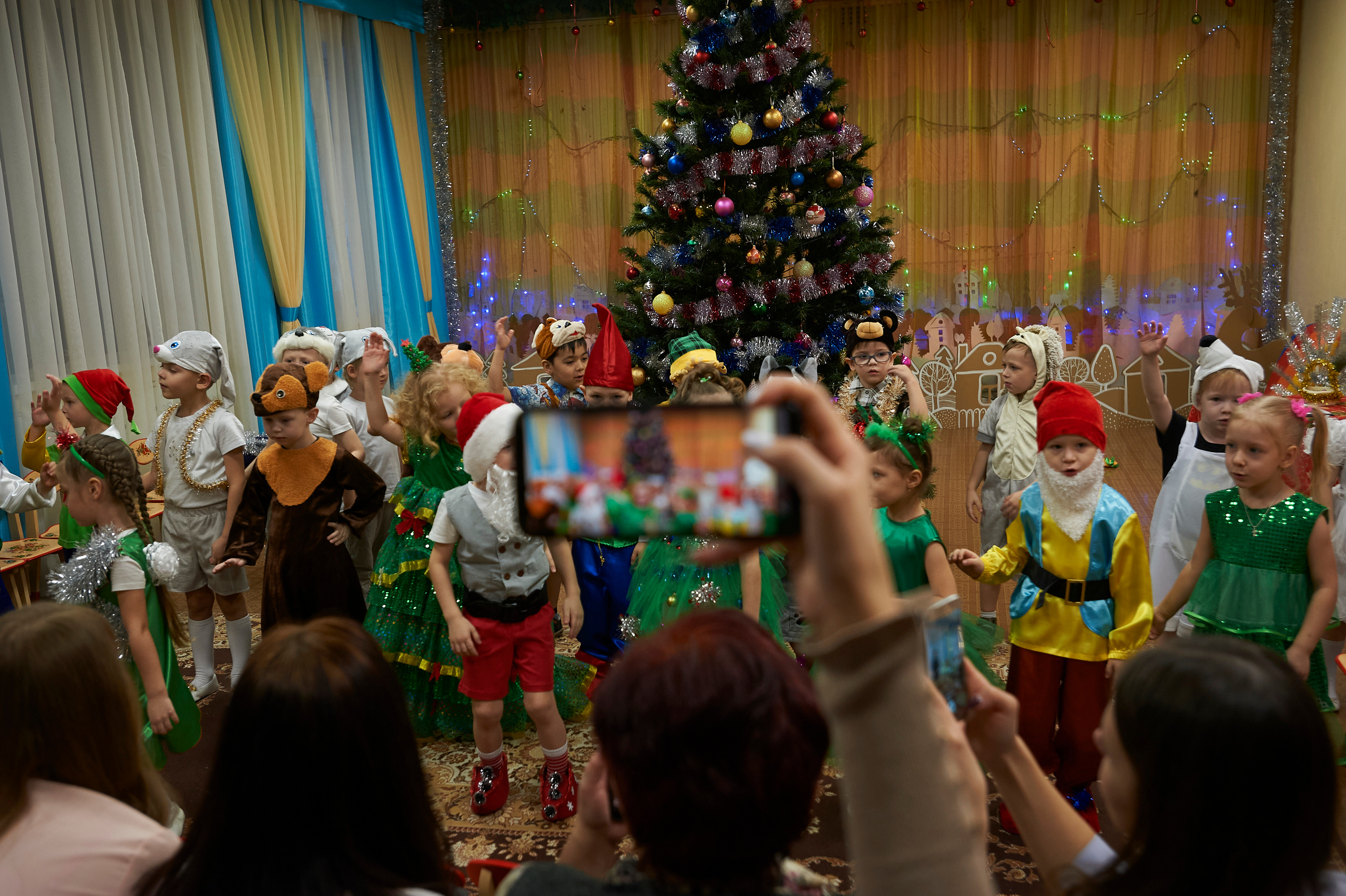 Новый год в МАДОУ 527. Фото и жизнь