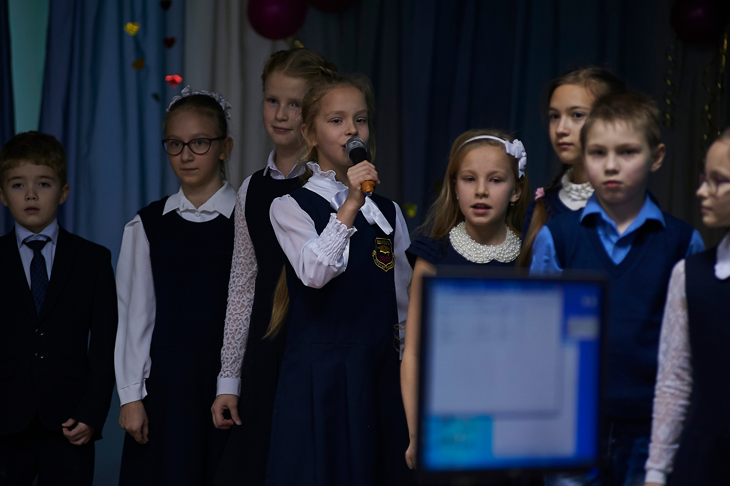 День матери в школе 53 4 Г класс 2019 год. Фото и жизнь