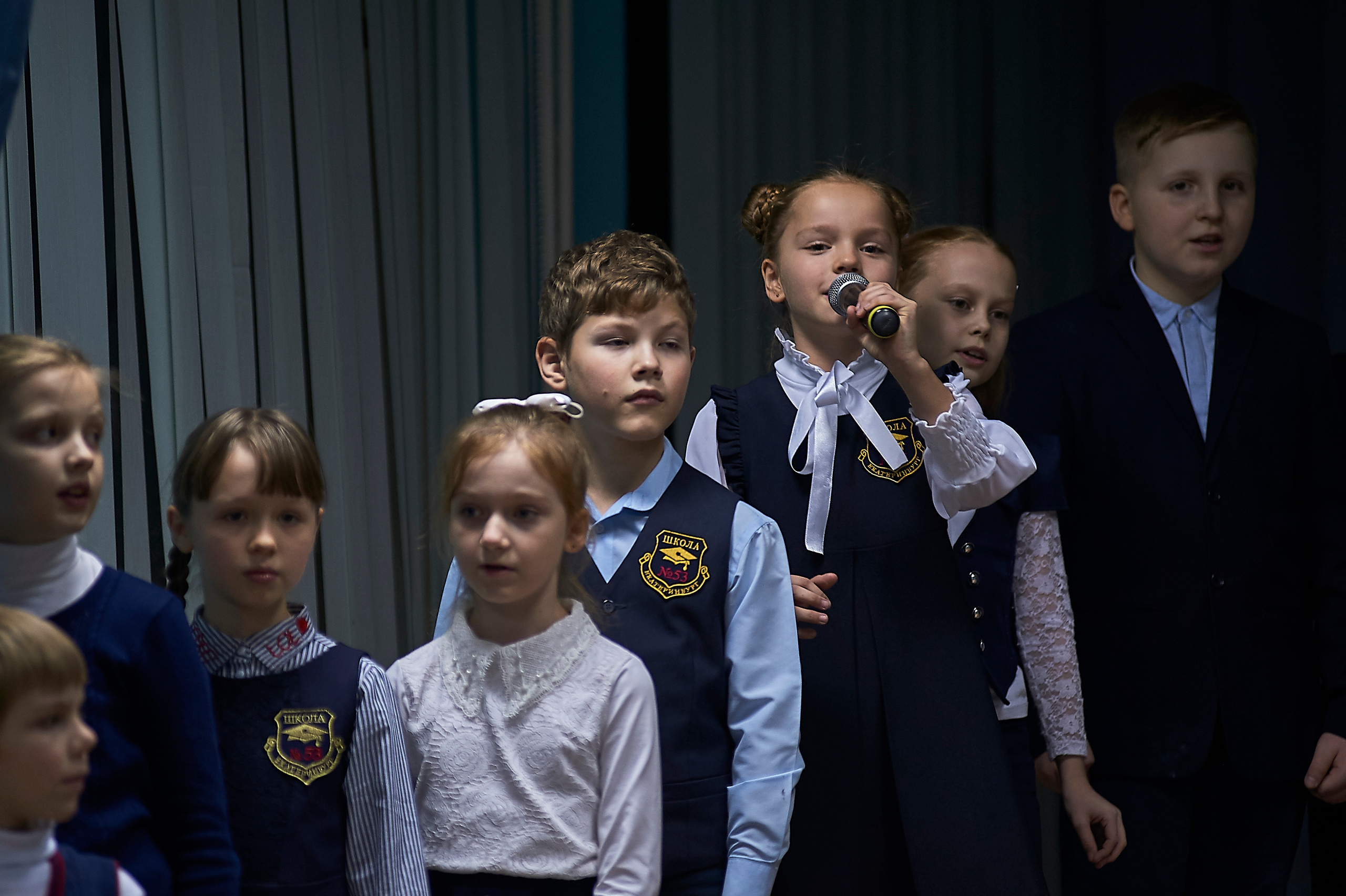 День матери в школе 53 4 Г класс 2019 год. Фото и жизнь