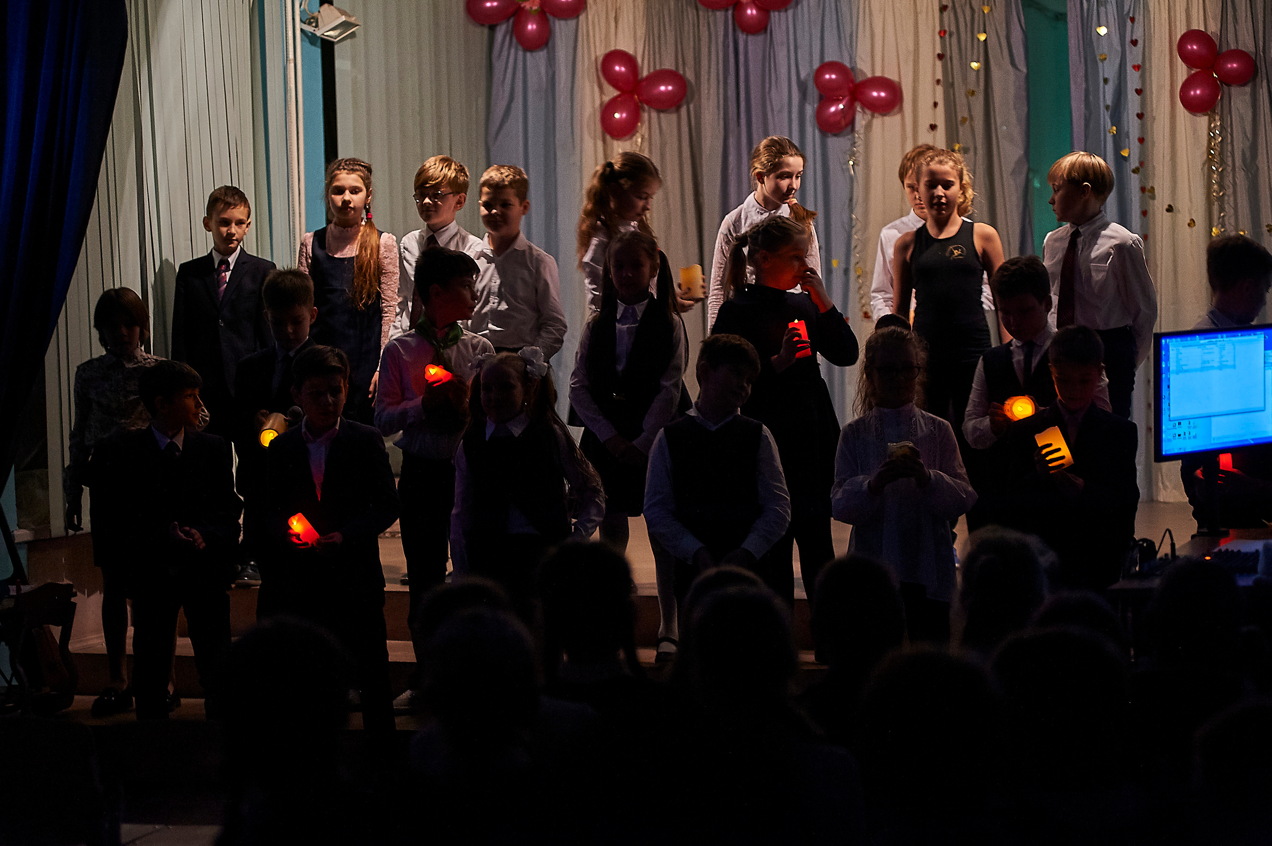 День матери в школе 53 4 Г класс 2019 год. Фото и жизнь