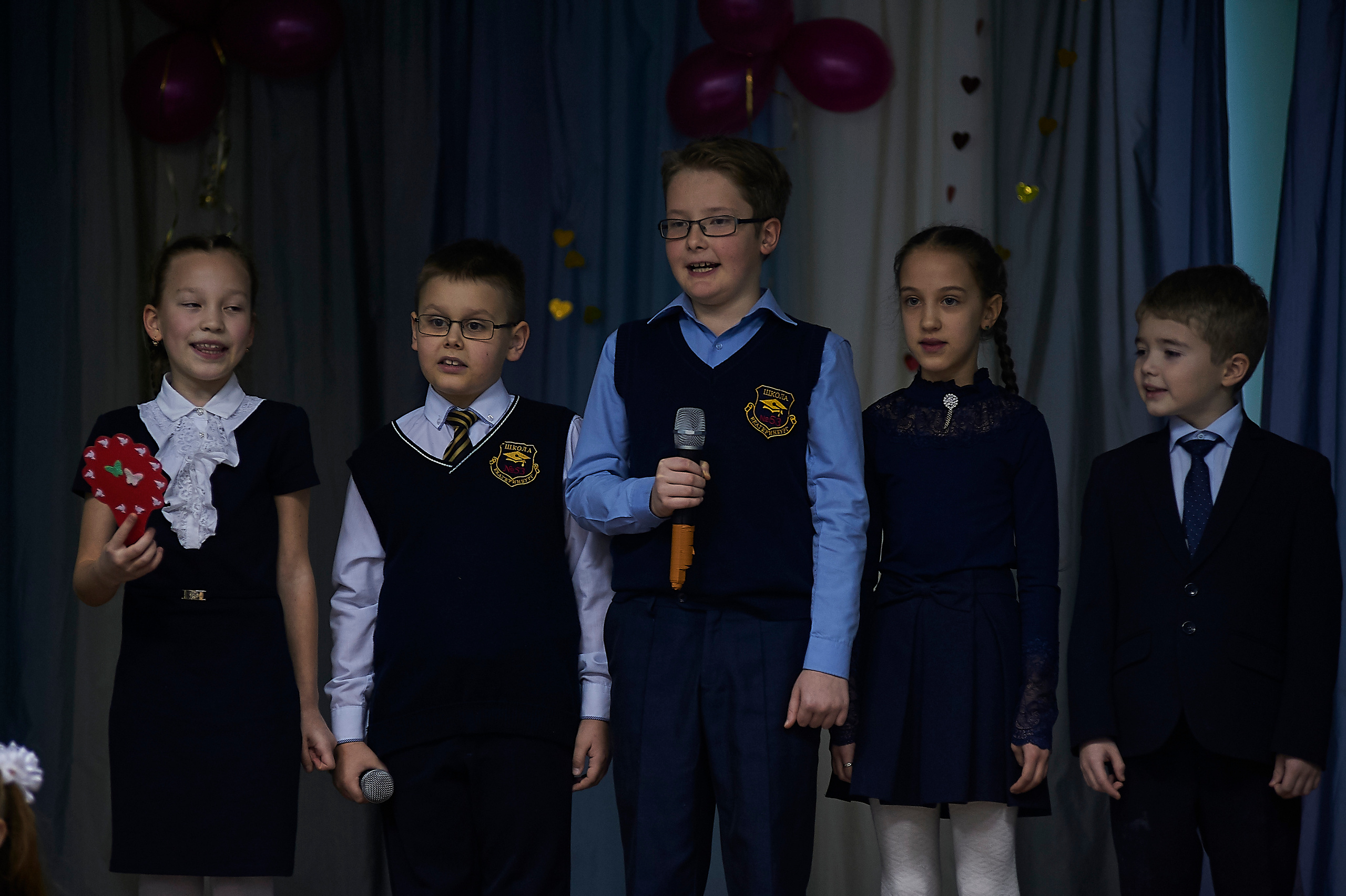 День матери в школе 53 4 Г класс 2019 год. Фото и жизнь