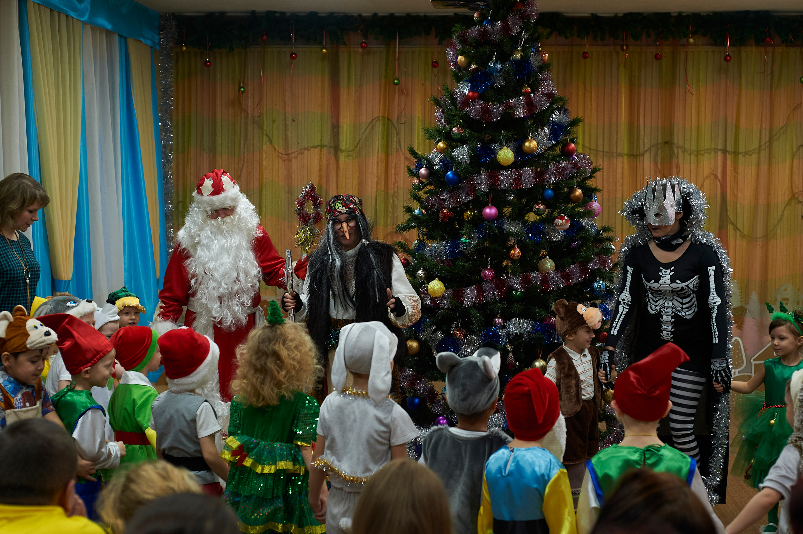 Новый год в МАДОУ 527. Фото и жизнь