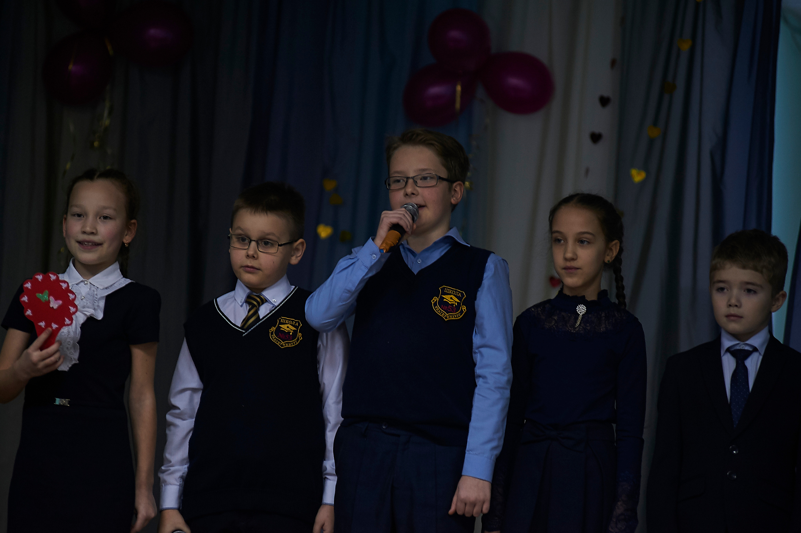 День матери в школе 53 4 Г класс 2019 год. Фото и жизнь