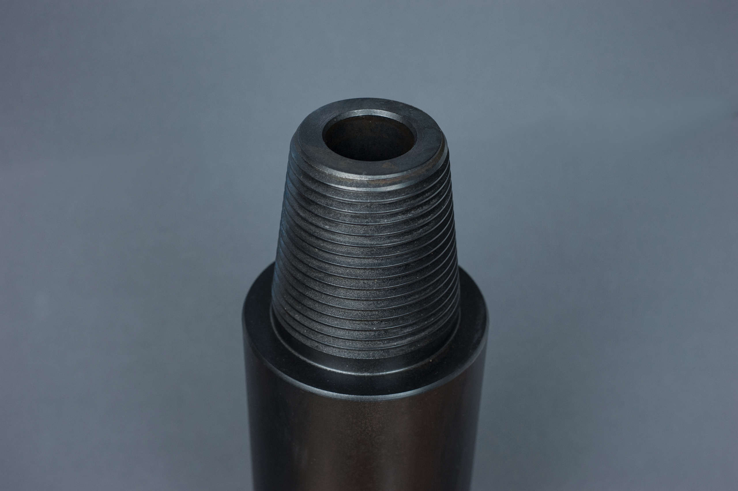 Буровое оборудование. Буровые коронки и переходники. Переходник. Фото и жизнь