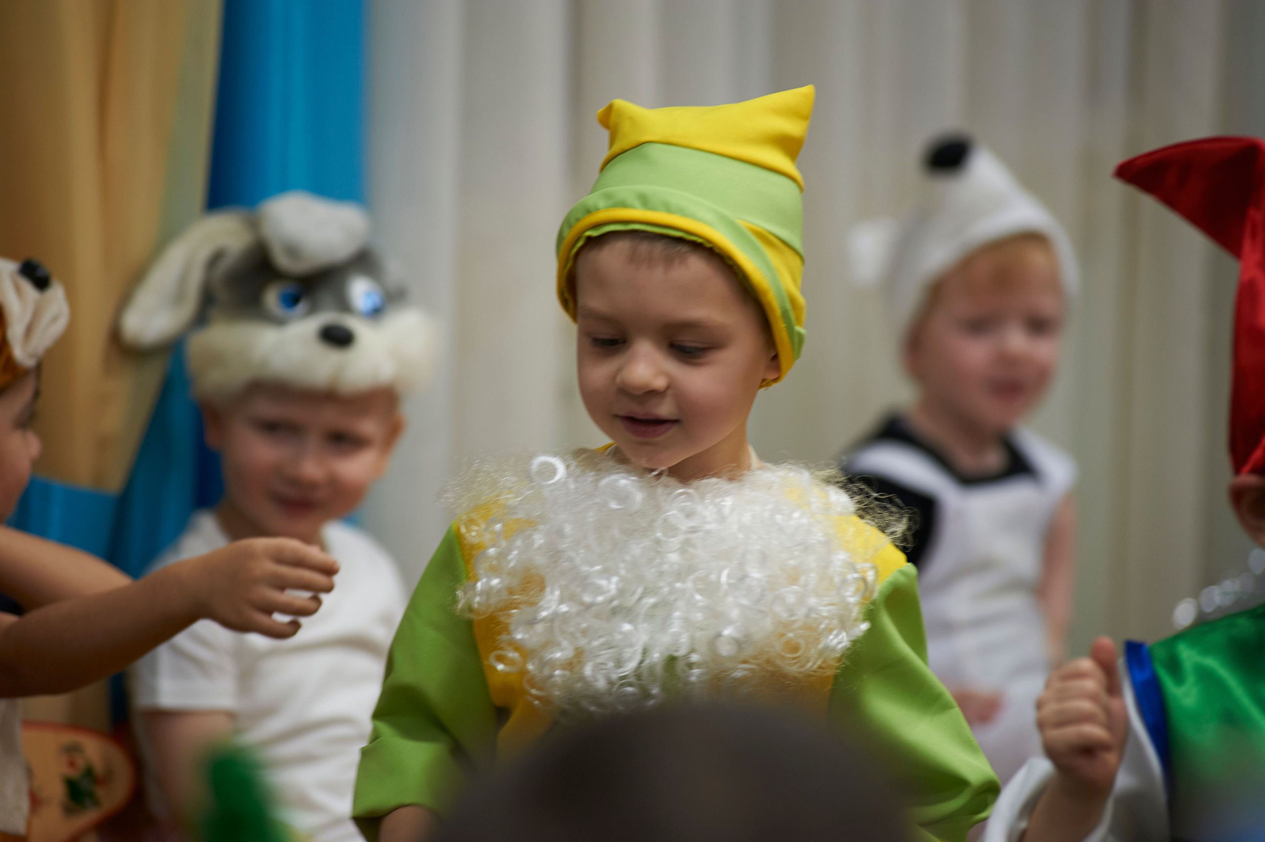 Новый год в МАДОУ 527. Фото и жизнь