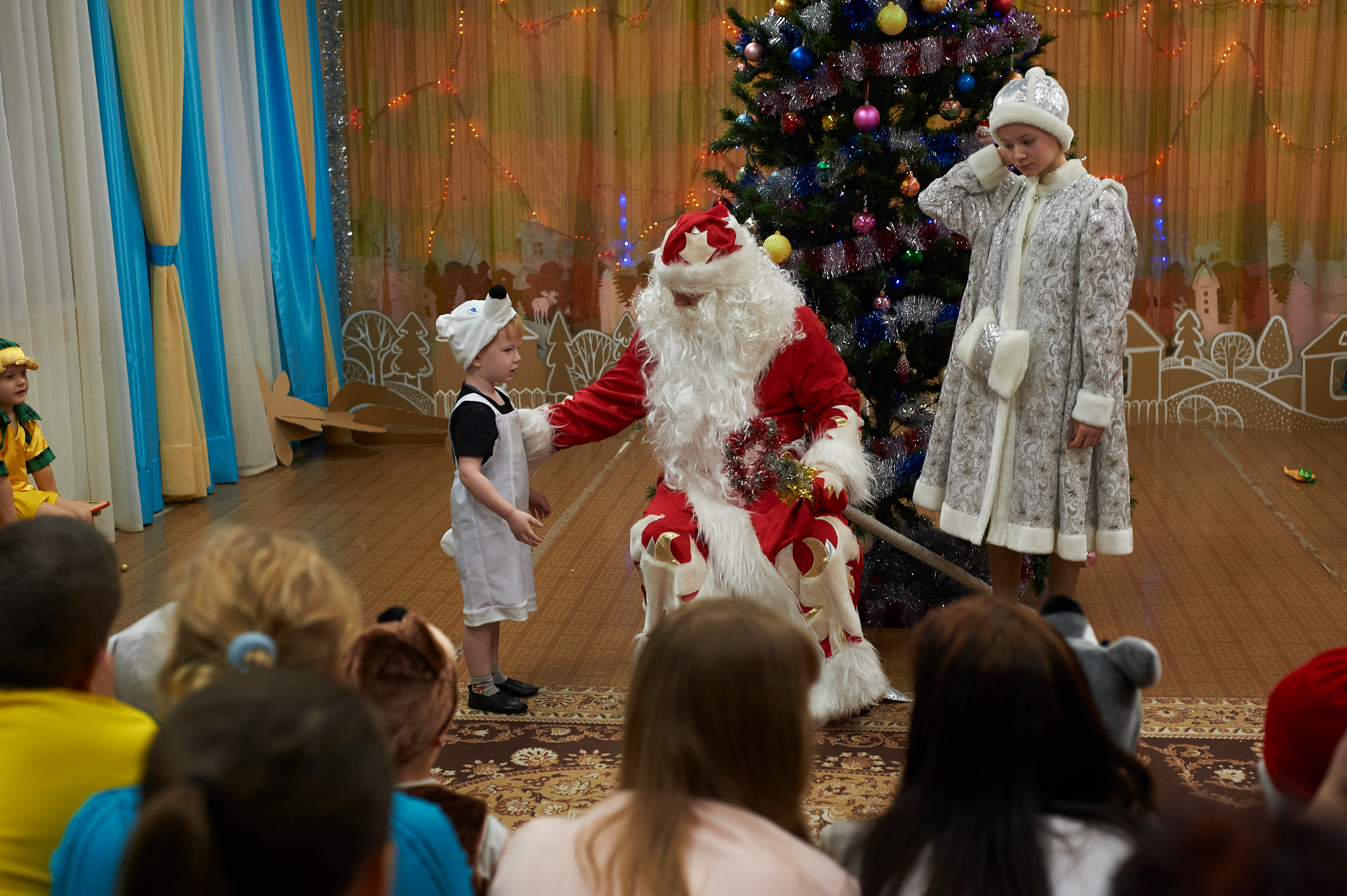 Новый год в МАДОУ 527. Фото и жизнь