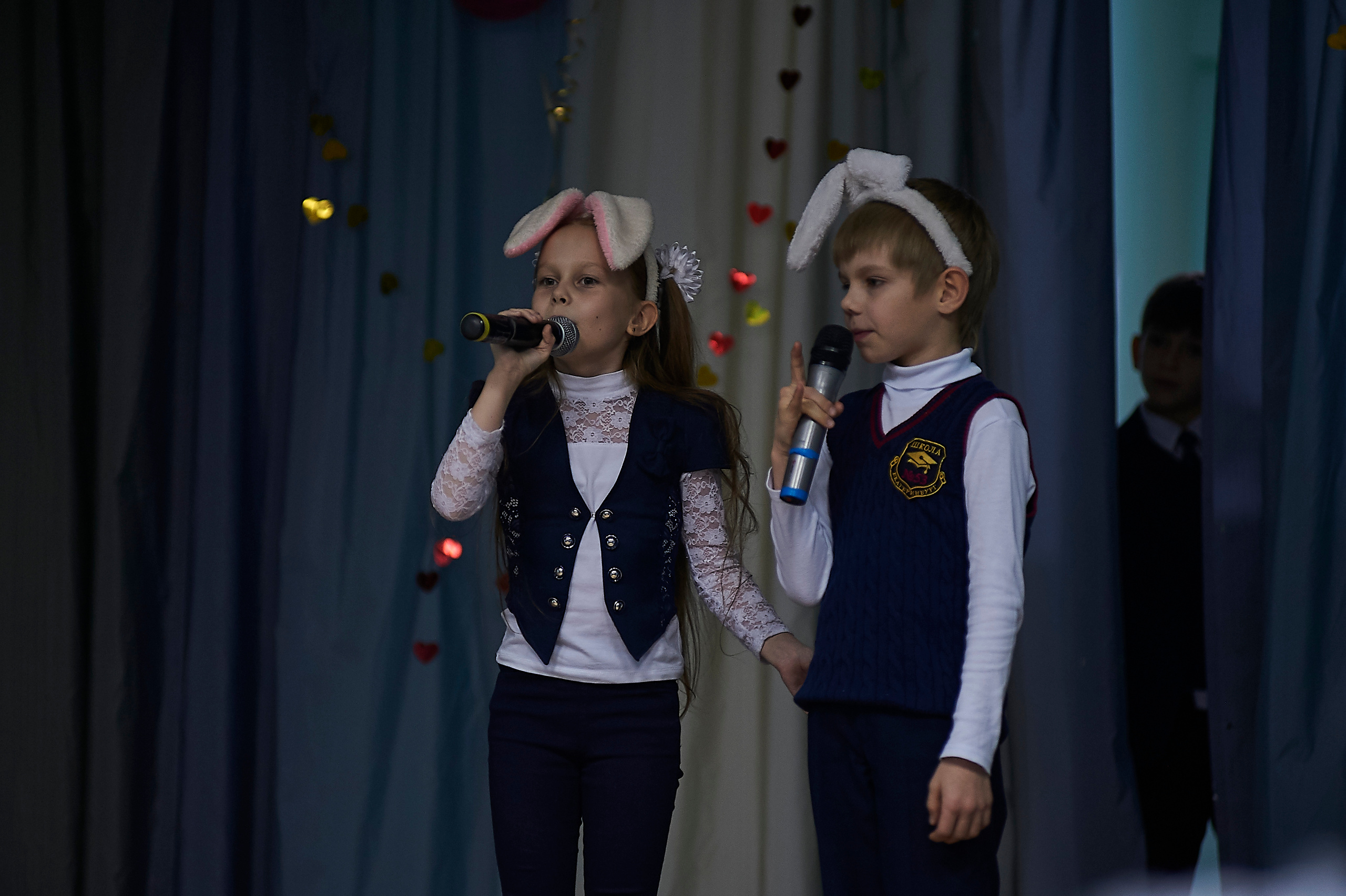 День матери в школе 53 4 Г класс 2019 год. Фото и жизнь