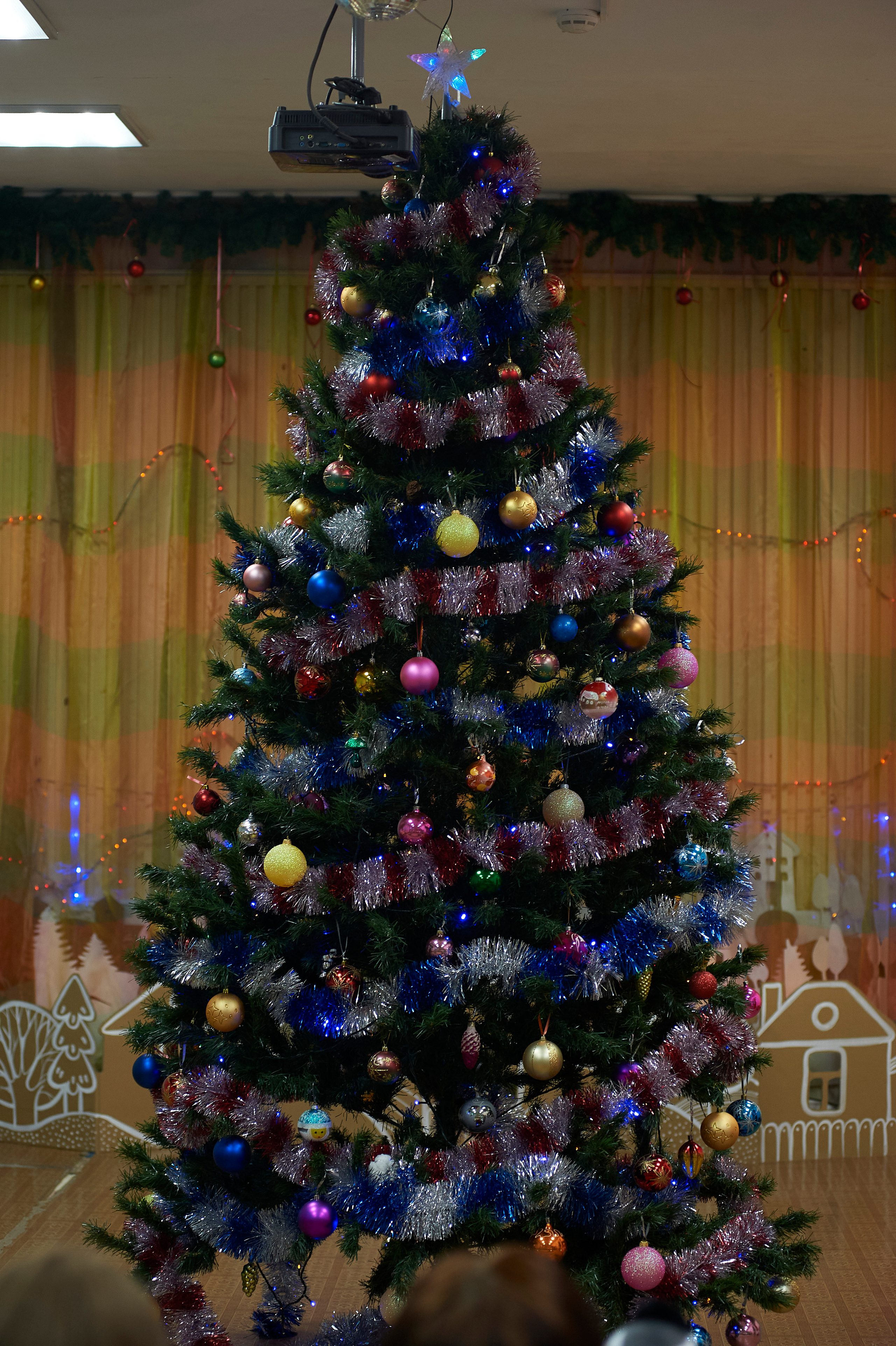 Новый год в МАДОУ 527. Фото и жизнь