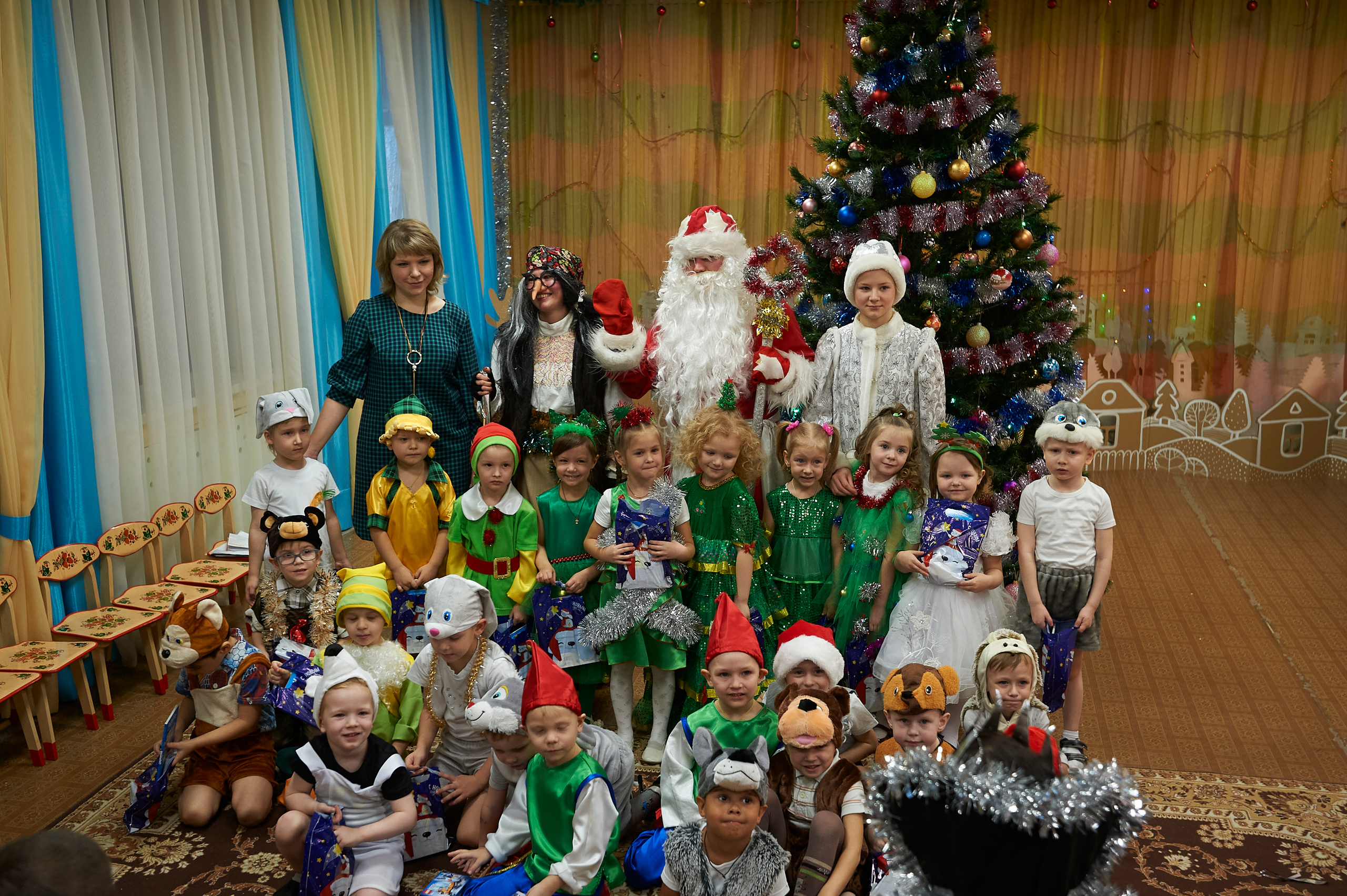 Новый год в МАДОУ 527. Фото и жизнь