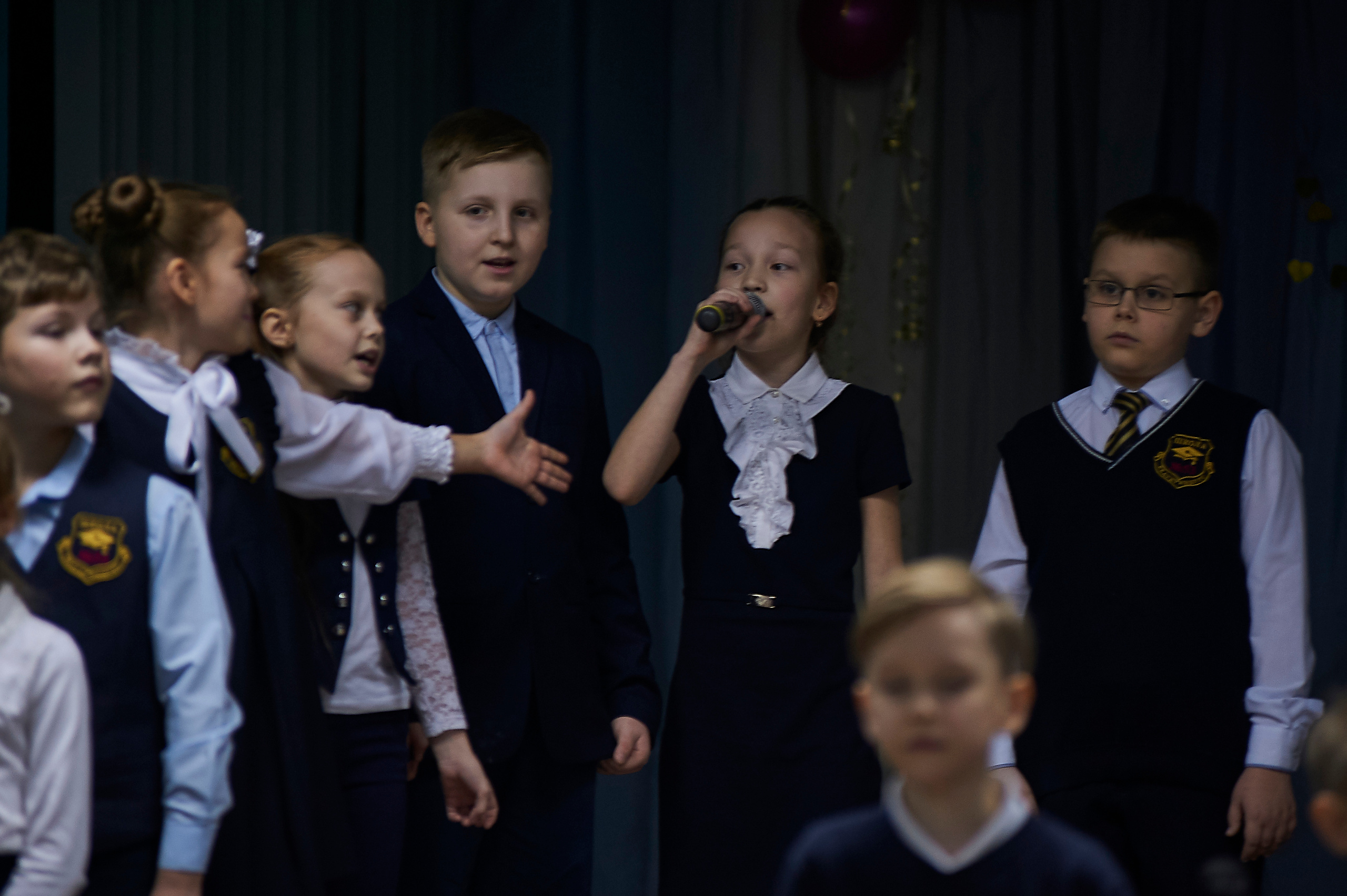 День матери в школе 53 4 Г класс 2019 год. Фото и жизнь