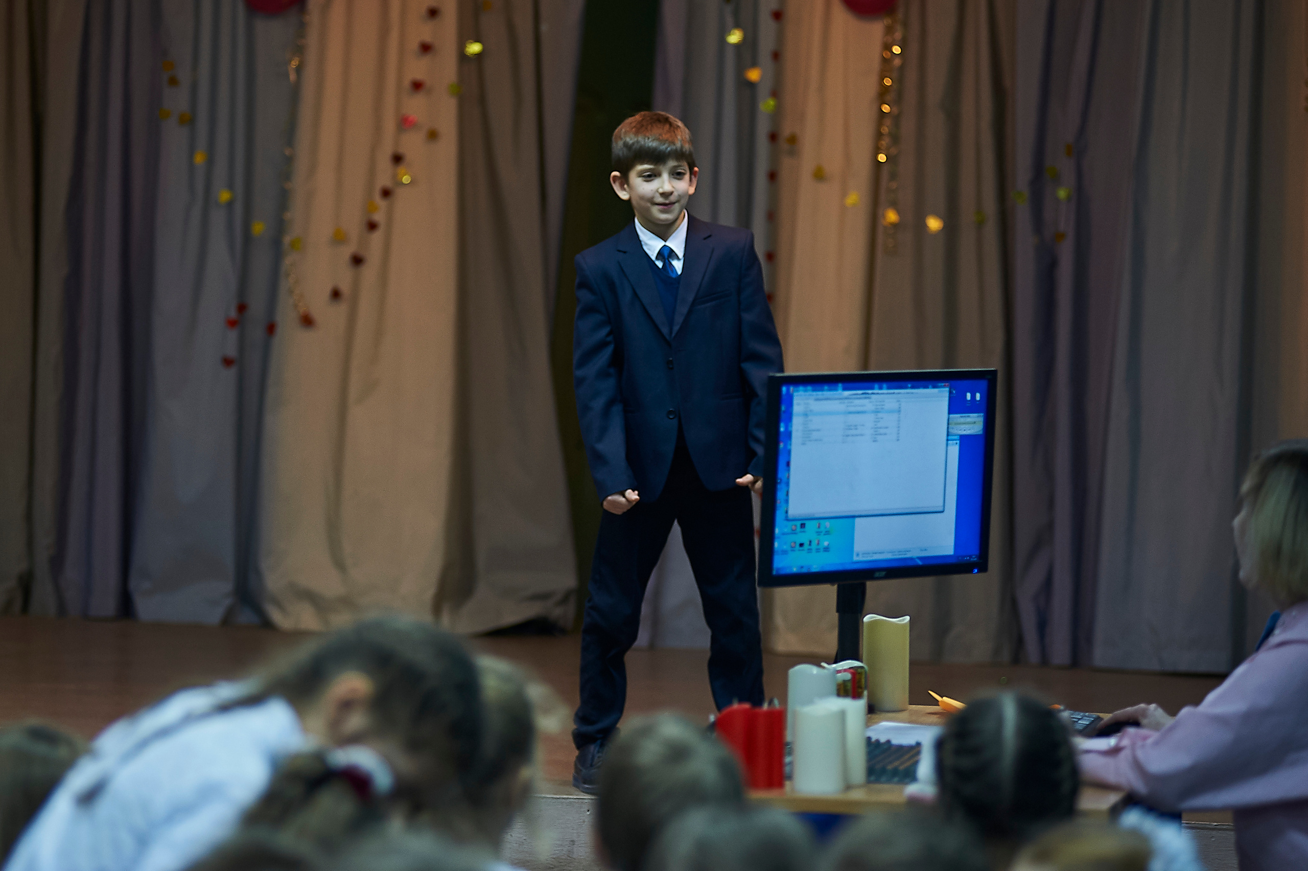 День матери в школе 53 4 Г класс 2019 год. Фото и жизнь