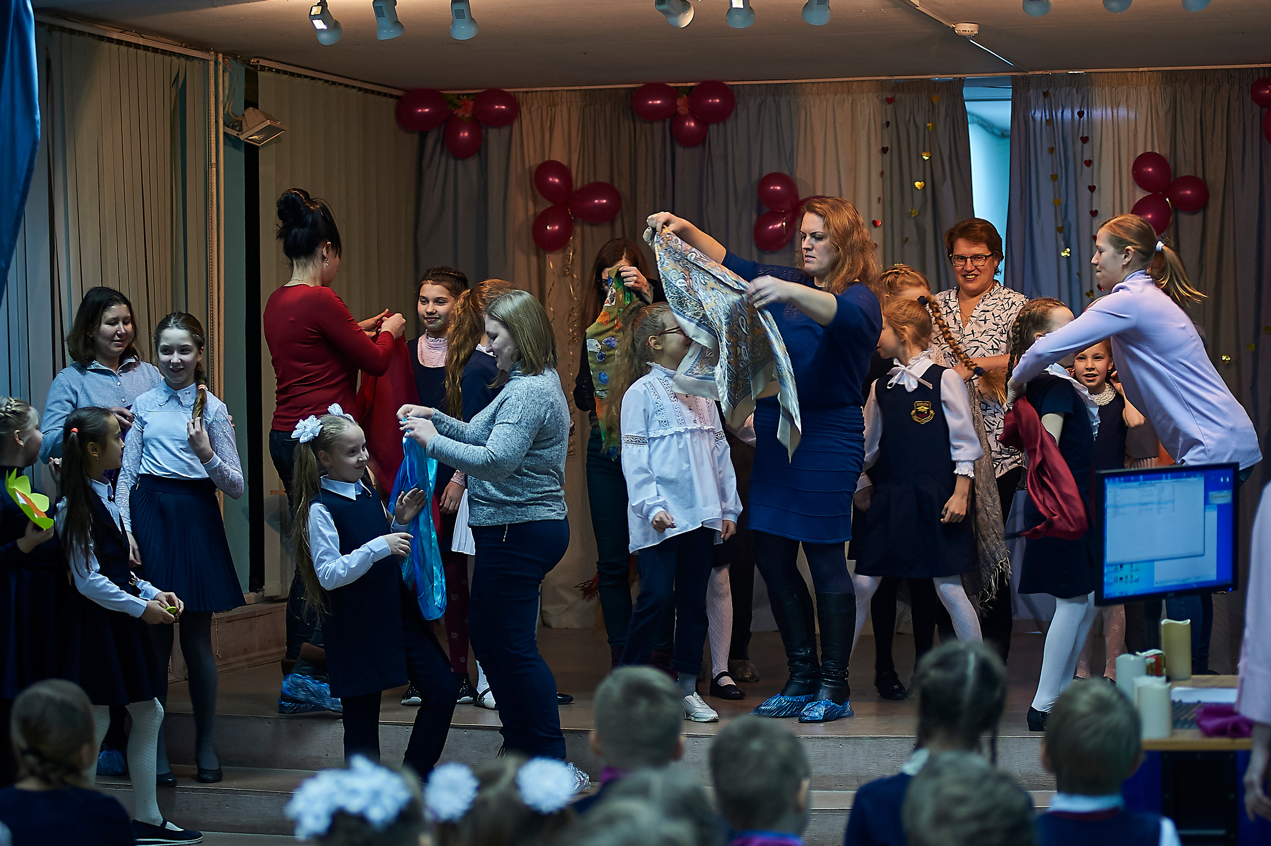 День матери в школе 53 4 Г класс 2019 год. Фото и жизнь