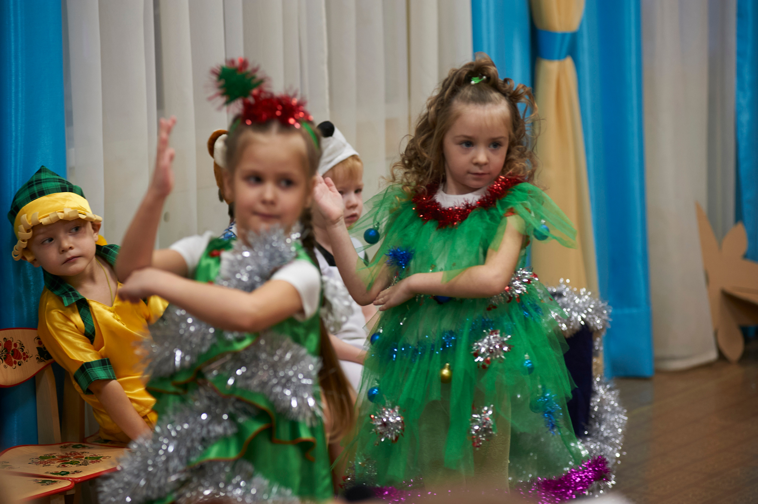 Новый год в МАДОУ 527. Фото и жизнь