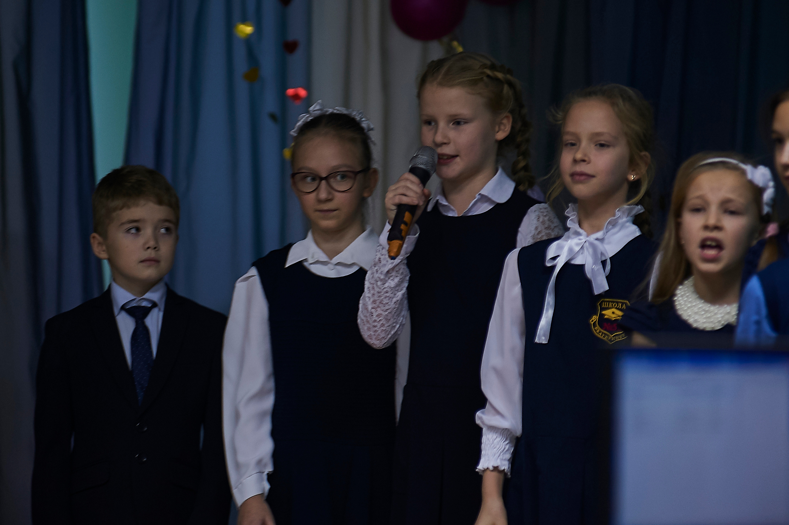 День матери в школе 53 4 Г класс 2019 год. Фото и жизнь