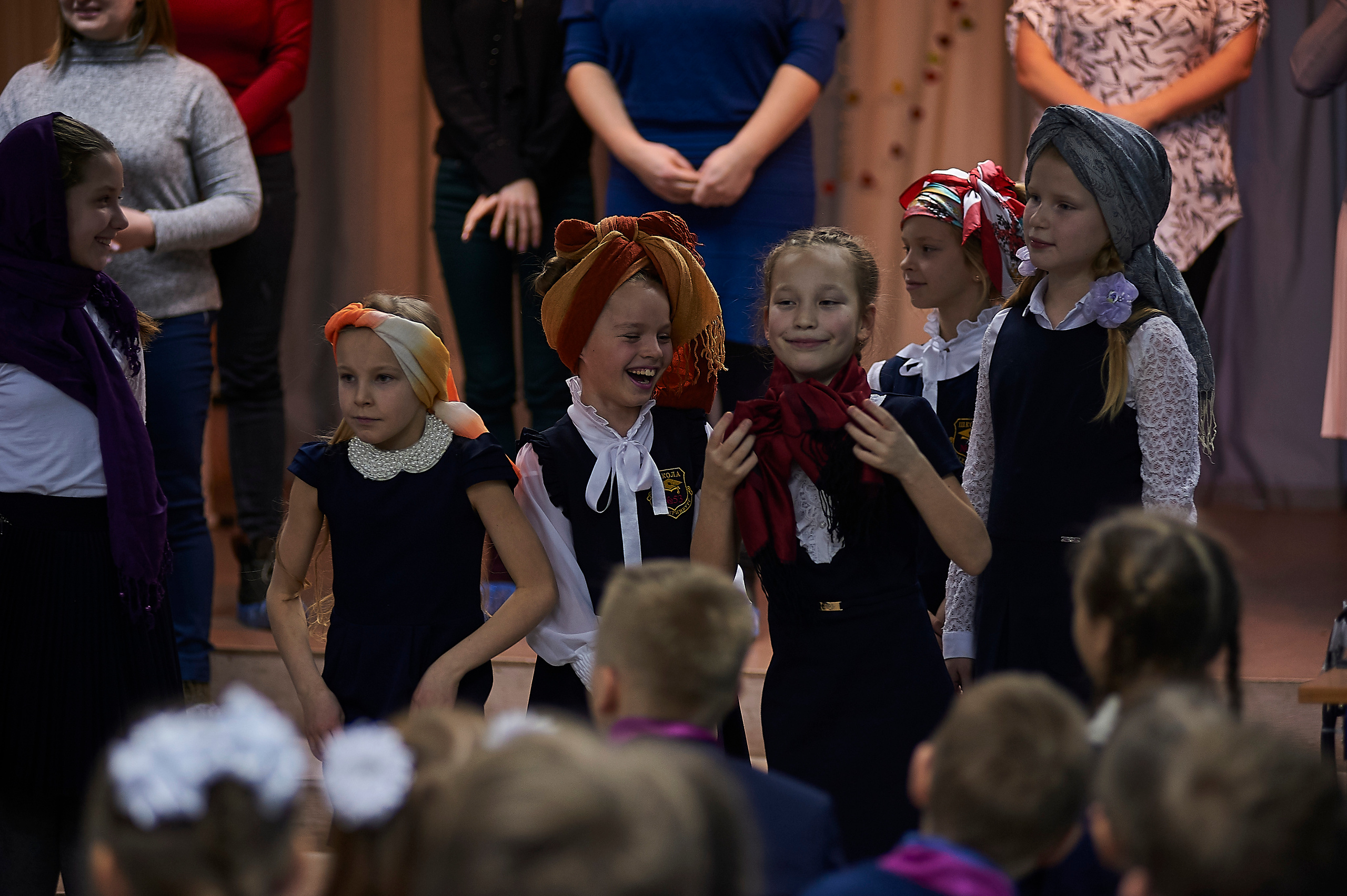 День матери в школе 53 4 Г класс 2019 год. Фото и жизнь