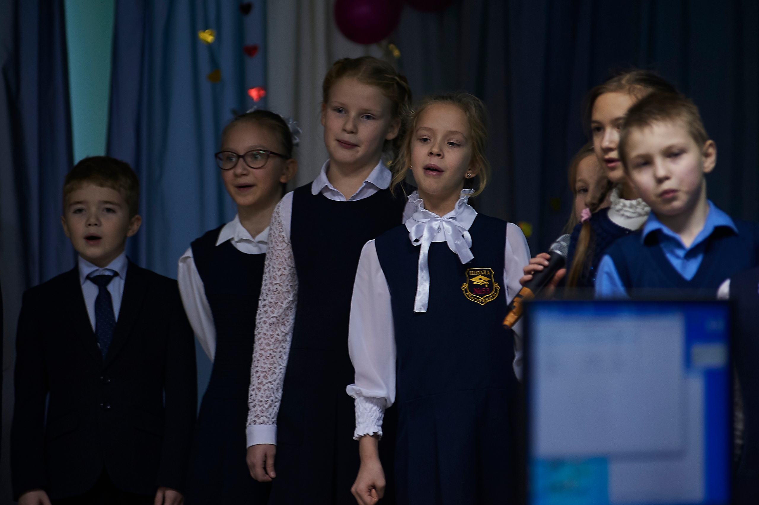 День матери в школе 53 4 Г класс 2019 год. Фото и жизнь