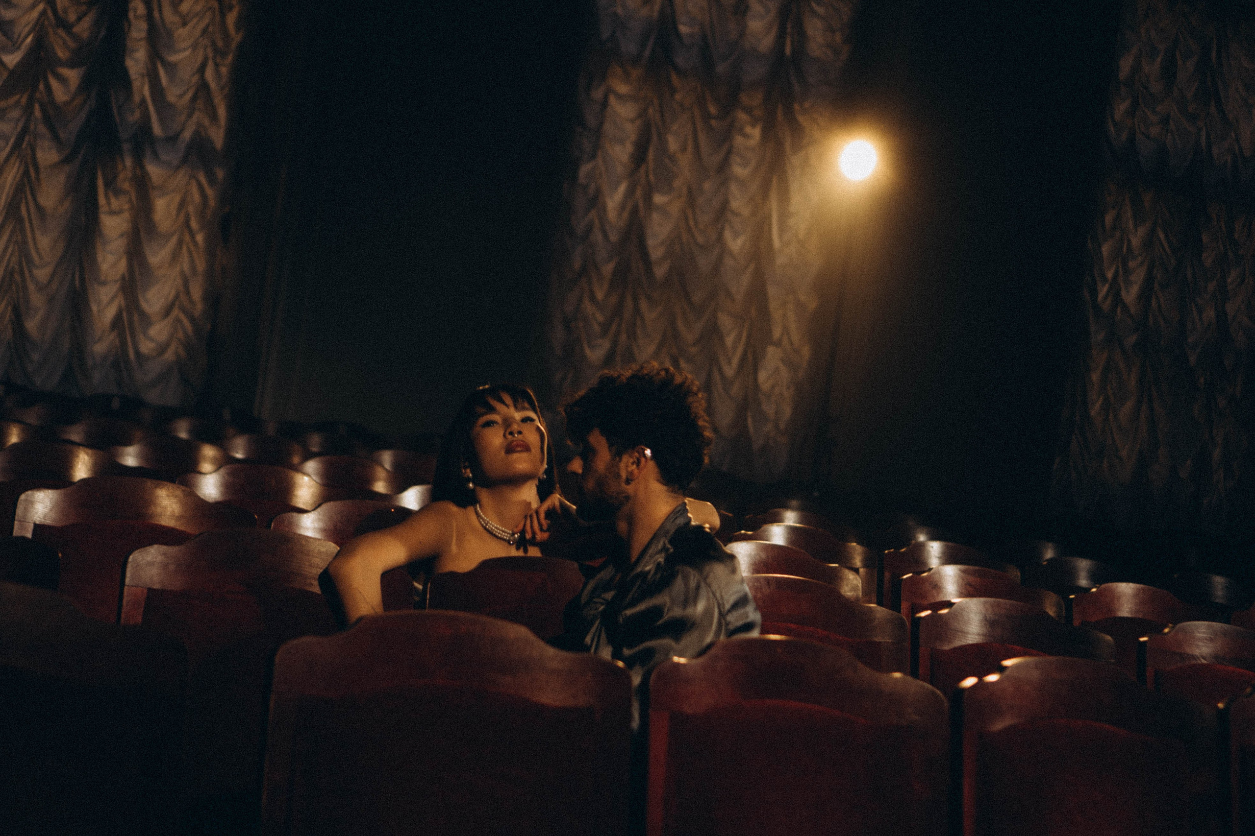 СВАБЕДНАЯ ФОТСЕССИИЯ В ОДНОМ ИЗ ЗАЛОВ НИКОЛАЕВСКОГО ДВОРЦА. Профессиональный фотограф, Санкт-Петербург — Виктория Богомолова