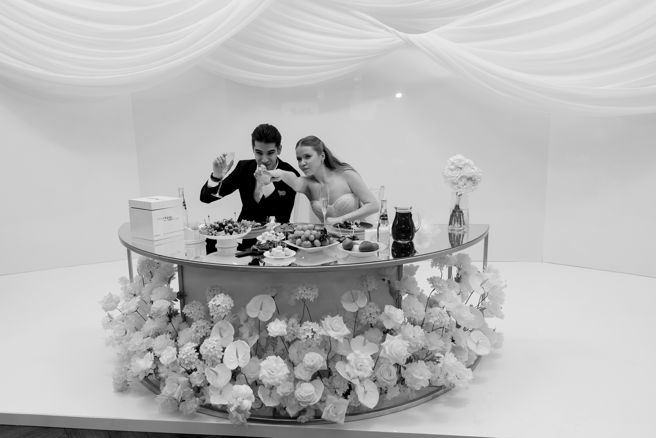 СЬЕМКА СВАДЕБНОГО БАНКЕТА (СНЯТО В СИБИРЕ В НИЖНЕВАРТОВСКЕ). Профессиональный фотограф, Санкт-Петербург — Виктория Богомолова