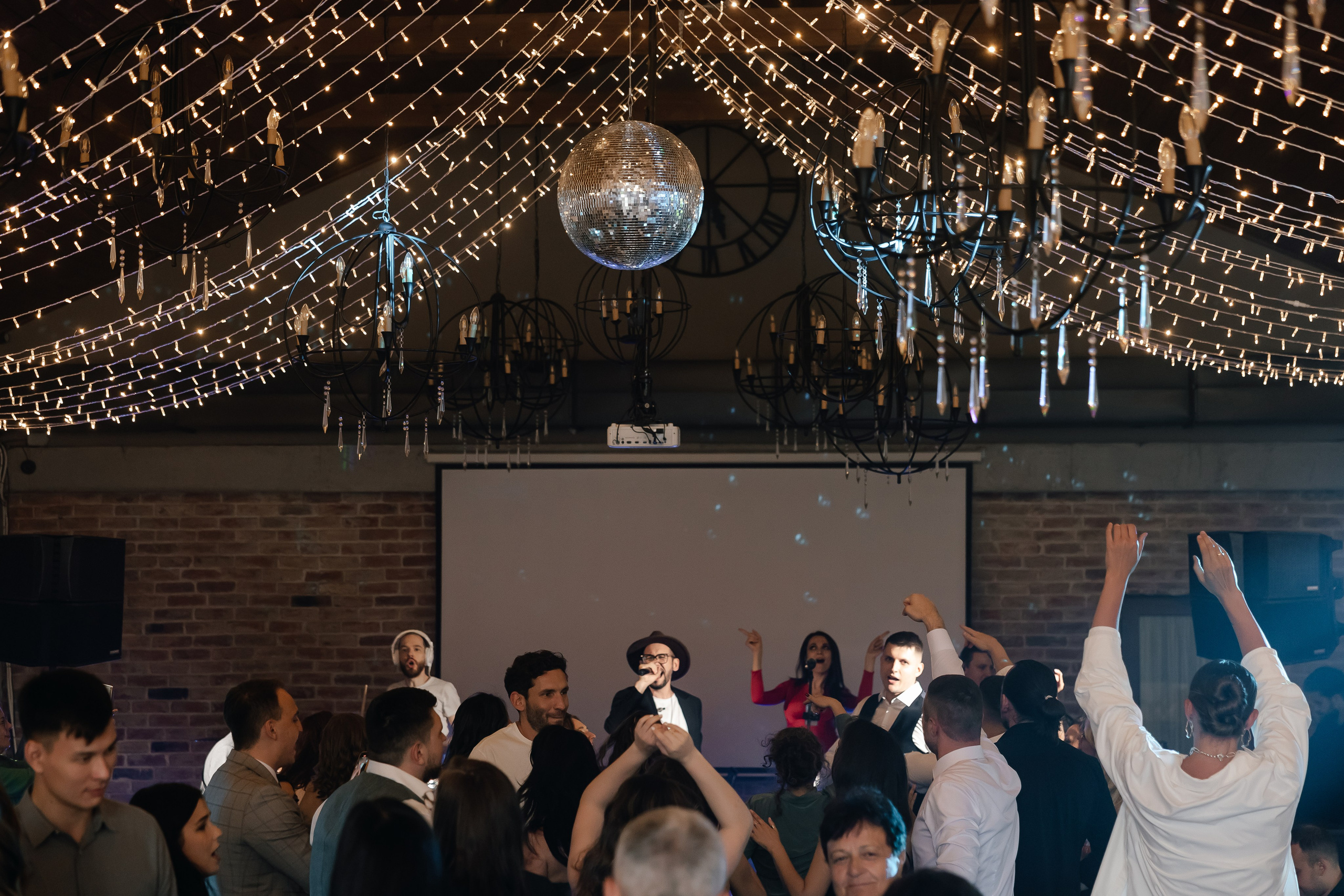 Даша & Антон. Агентство по организации мероприятий