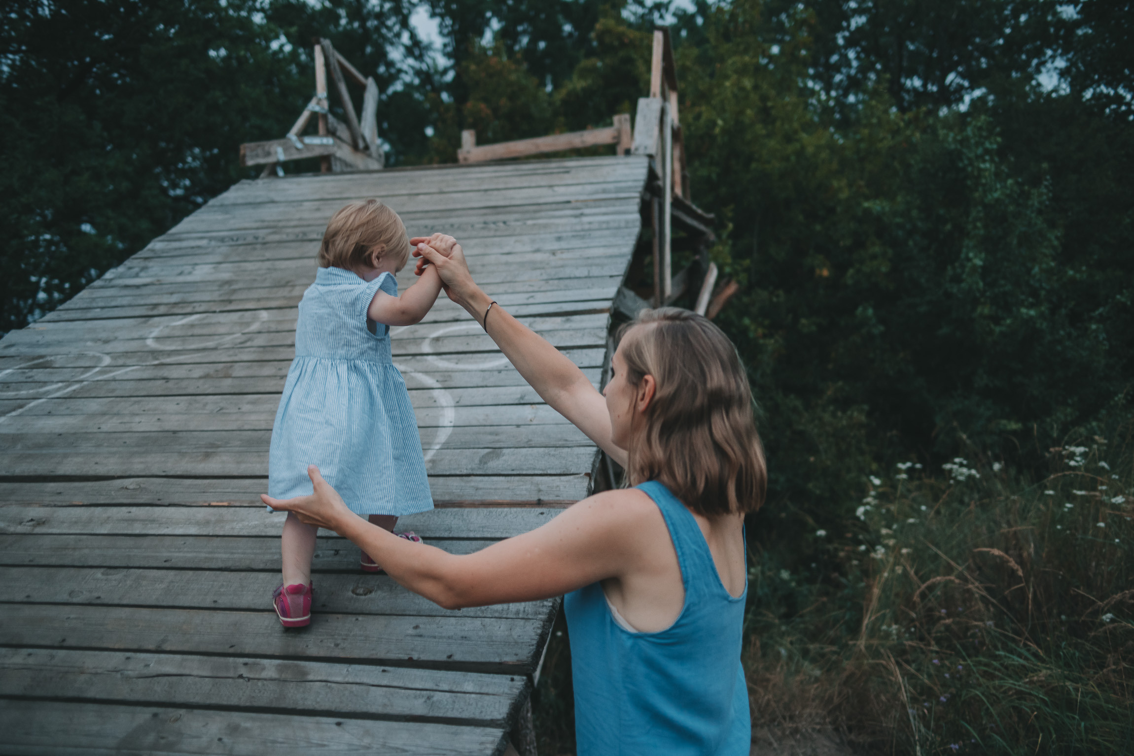 Саша — путешественница. Фотограф новорожденных в стиле lifestyle в Воронеже Юлия Ключникова