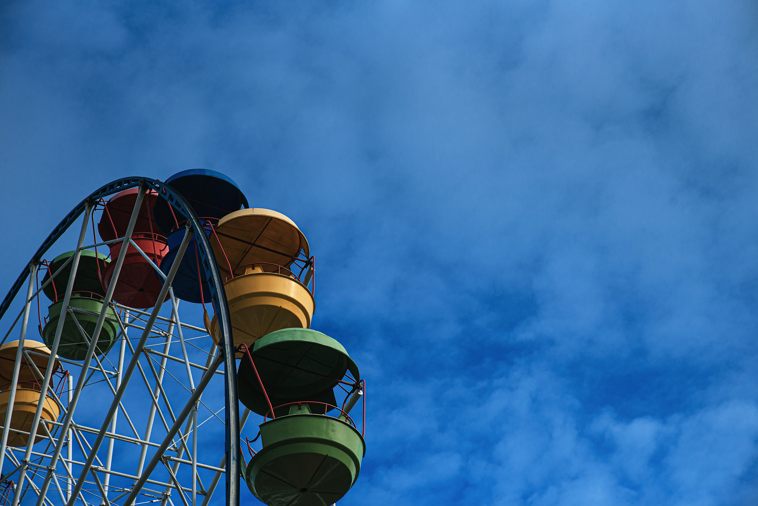 Атмосферные фотографии природы. Фотограф Москва Андриевский Максим, обучение фотографии