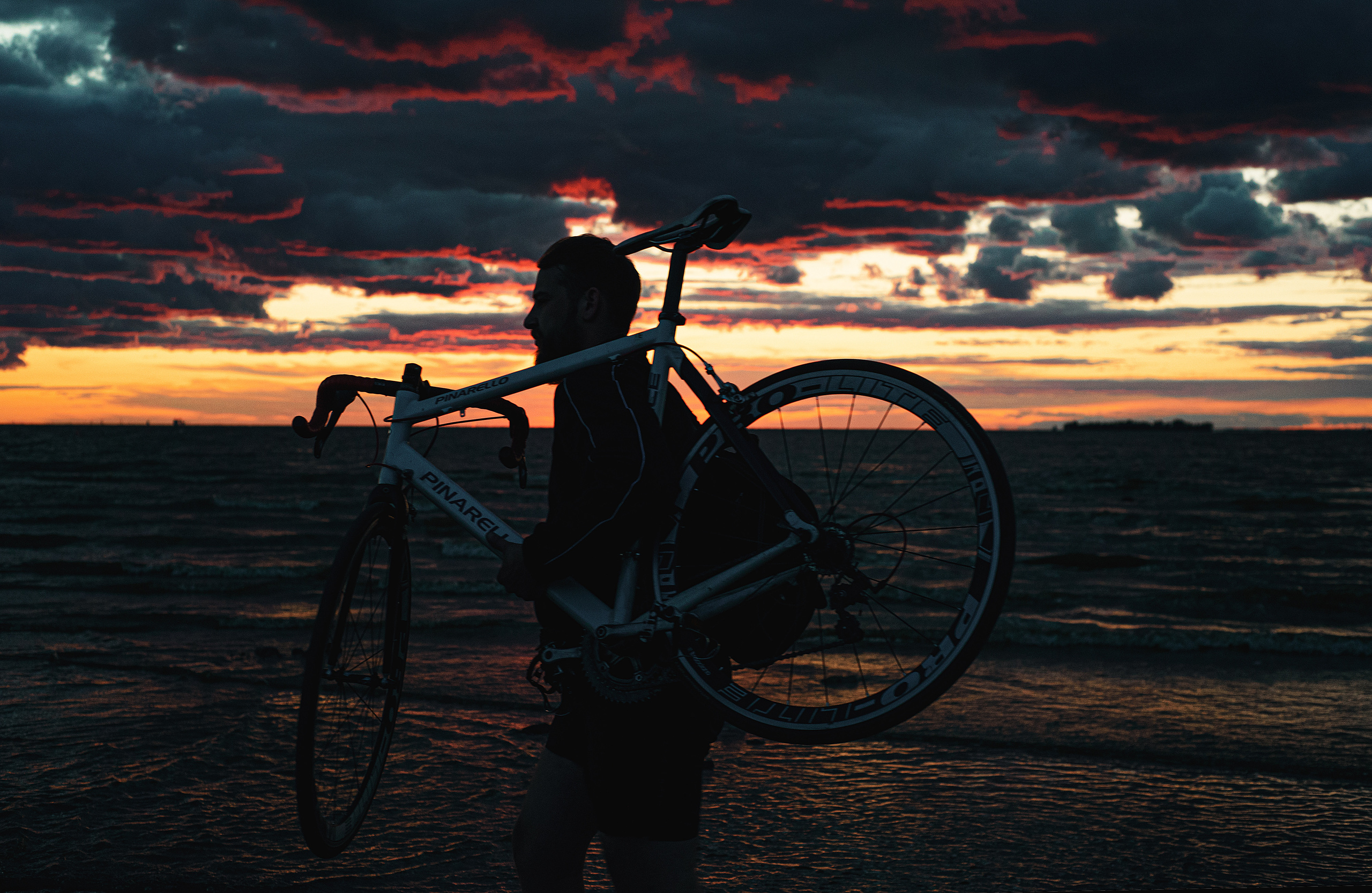 Атмосферные фотографии природы. Фотограф Москва Андриевский Максим, обучение фотографии