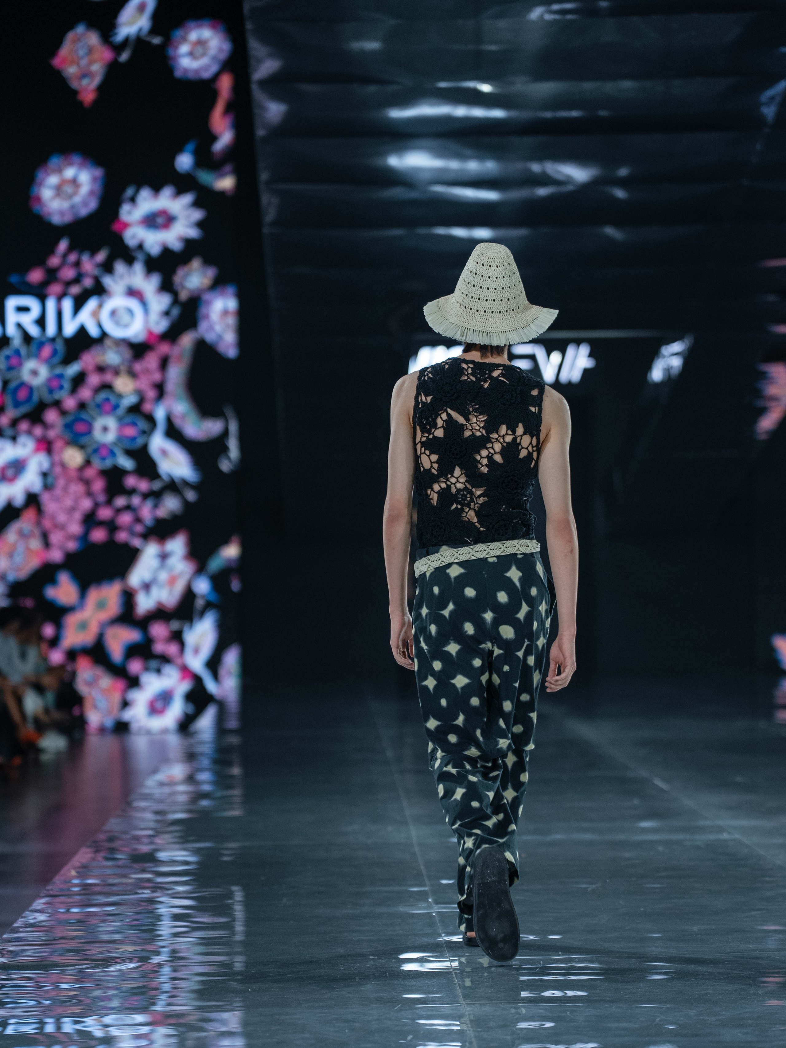 Visa Fashion Week Pre-Fall Mariko. Сайт Алматинского НЮ АРТ, будуар и фэшн фотографа Дениса Карпенко