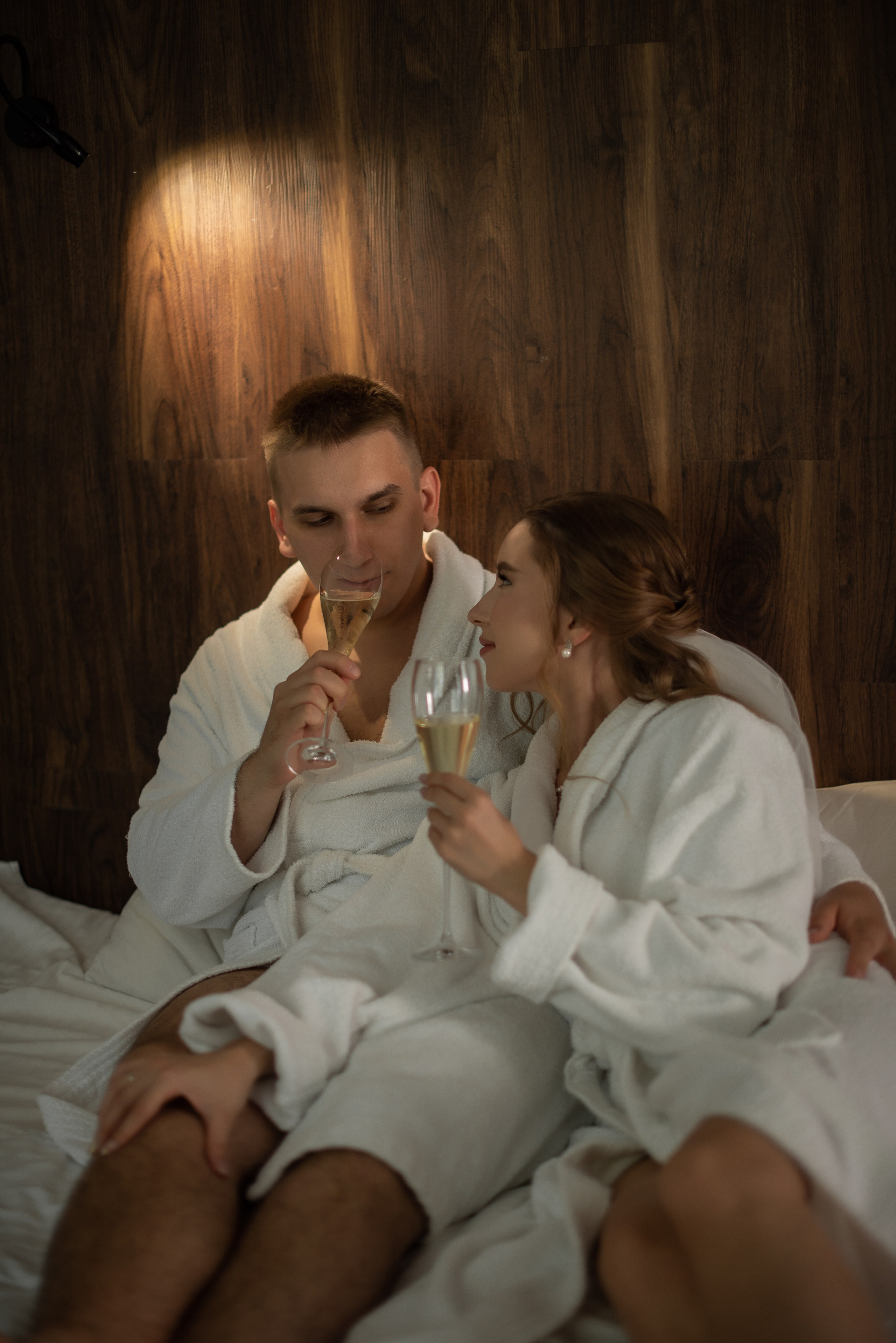 Свадебный альбом 12.08.23 – лучшие кадры с торжества. Свадебный фотограф в Миассе Татьяна Ружникова