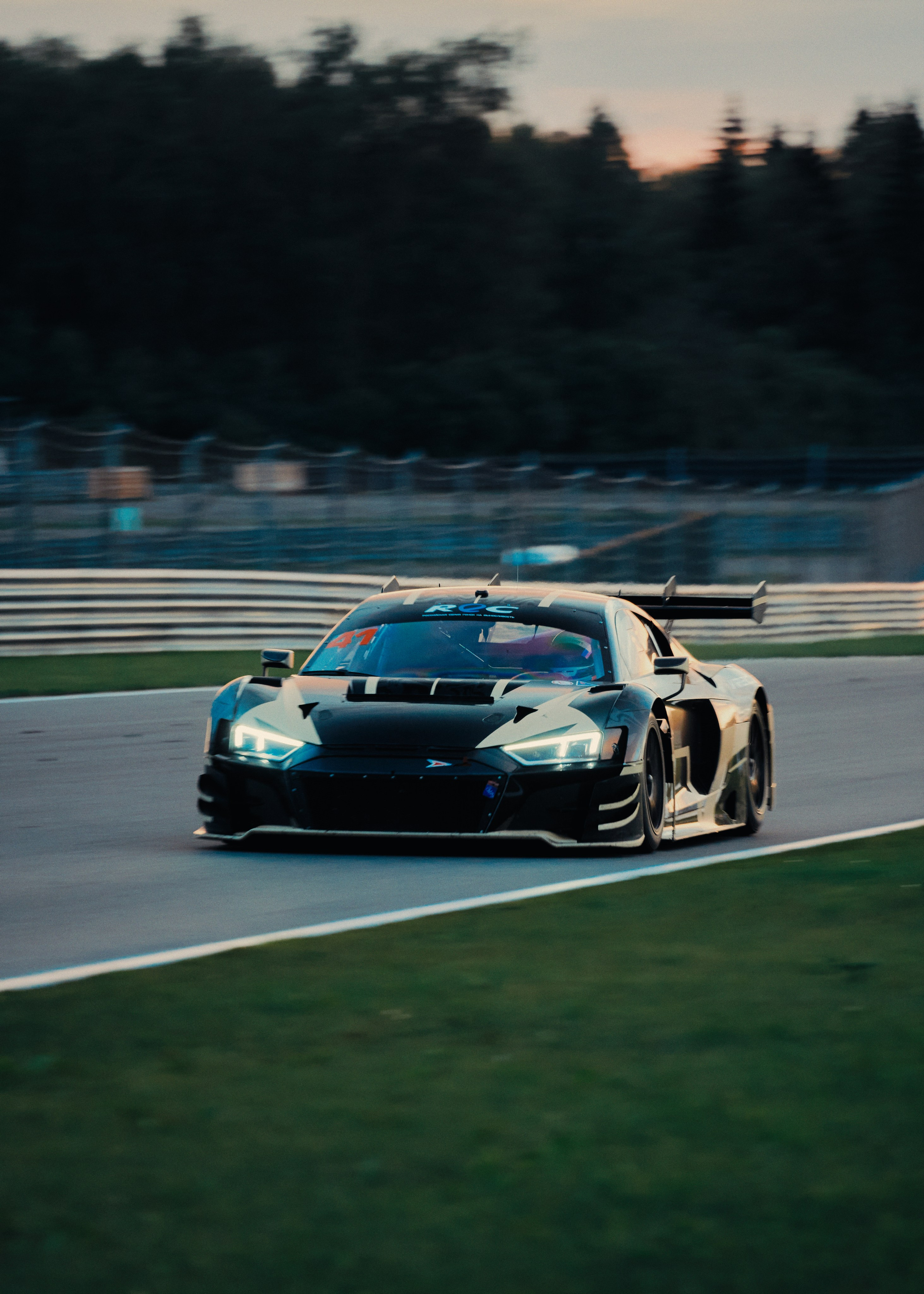 REC 2025. Автомобильный и коммерческий фотограф Москва