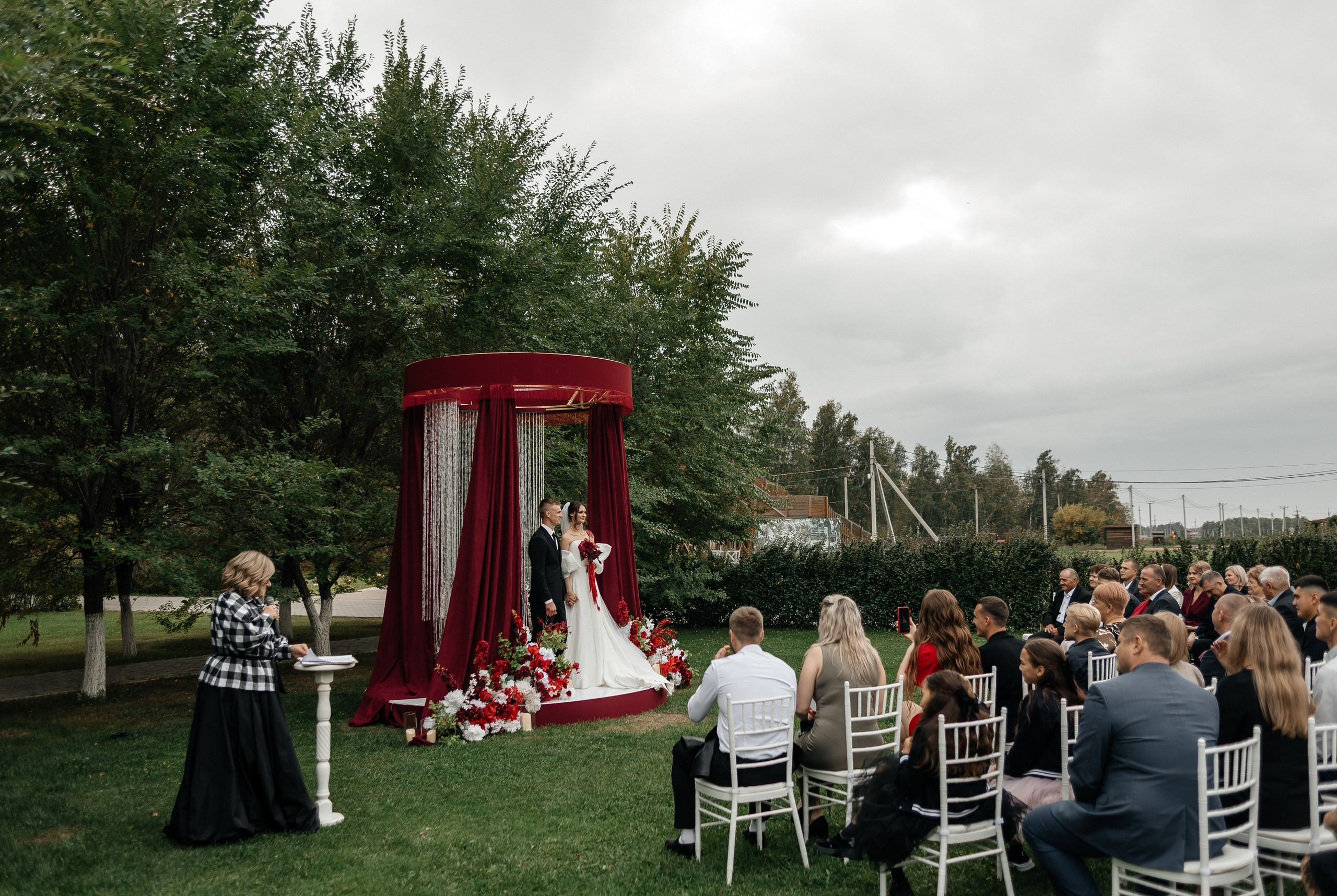 Юрий & Дарья | 06.06.25. Свадебный и семейный фотограф в Омске Евгения Хакимова