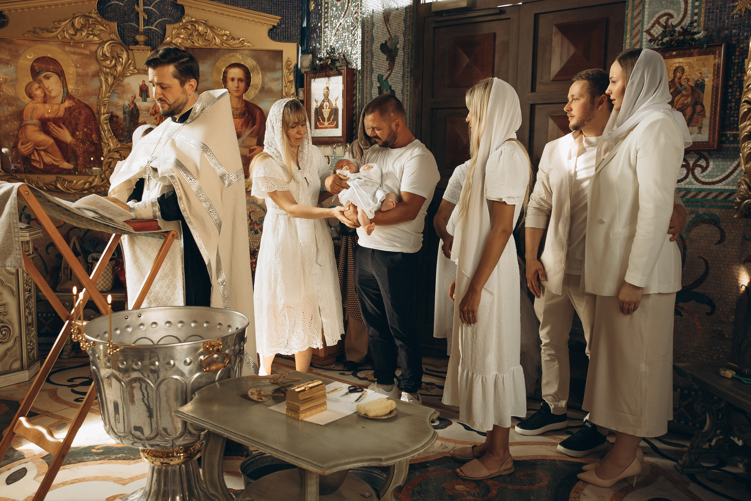 Крещение. Семейный фотограф в Москве и Королеве Евгения Баукова