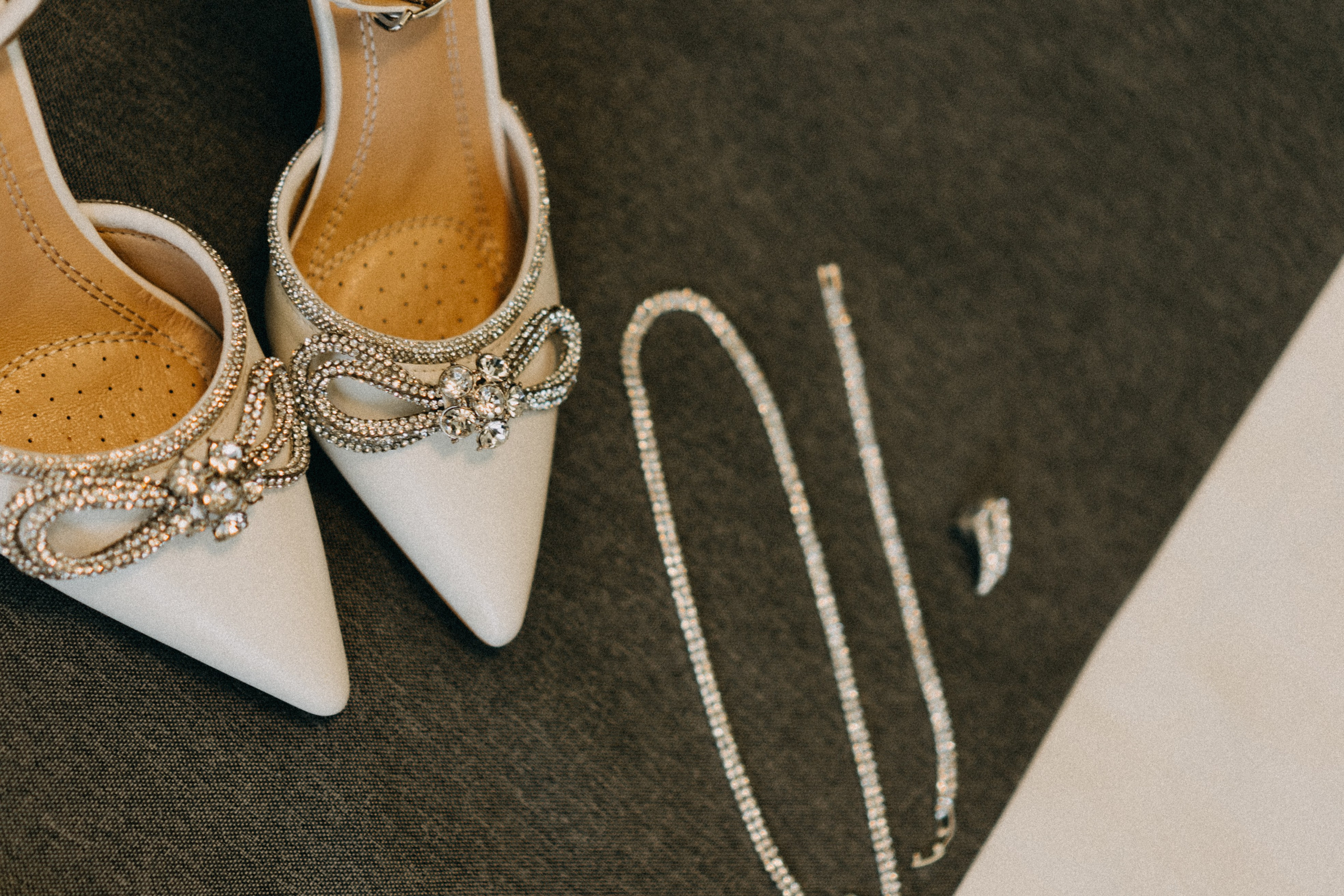 СВАДЕБНАЯ СЬЕМКА СБОРОВ ЖЕНИХА И НЕВЕСТЫ В ОТЕЛЕ И ТАКЖЕ ФОТОСЕССИИЯ В ОТЕЛЕЕ МЕГАПОЛИС БРЯНСК. Профессиональный фотограф, Санкт-Петербург — Виктория Богомолова