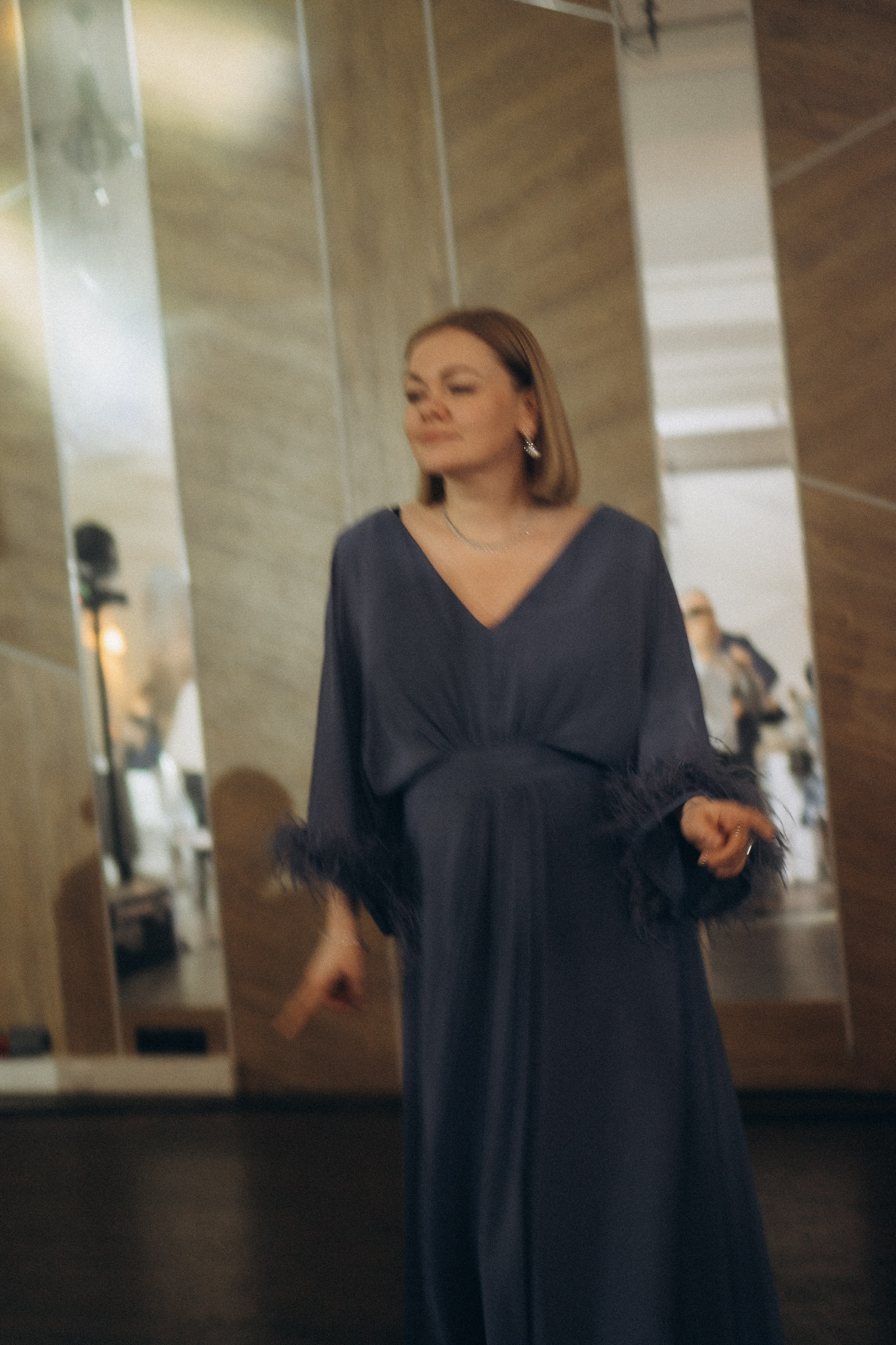 СВАДЕБНАЯ СЬЕМКА СБОРОВ В ОТЕЛЕ И ВЫЕЗД НА ЦЕРЕМОНИЮ (СНЯТО В СИБИРЕ В НИЖНЕВАРТОВСКЕ). Профессиональный фотограф, Санкт-Петербург — Виктория Богомолова