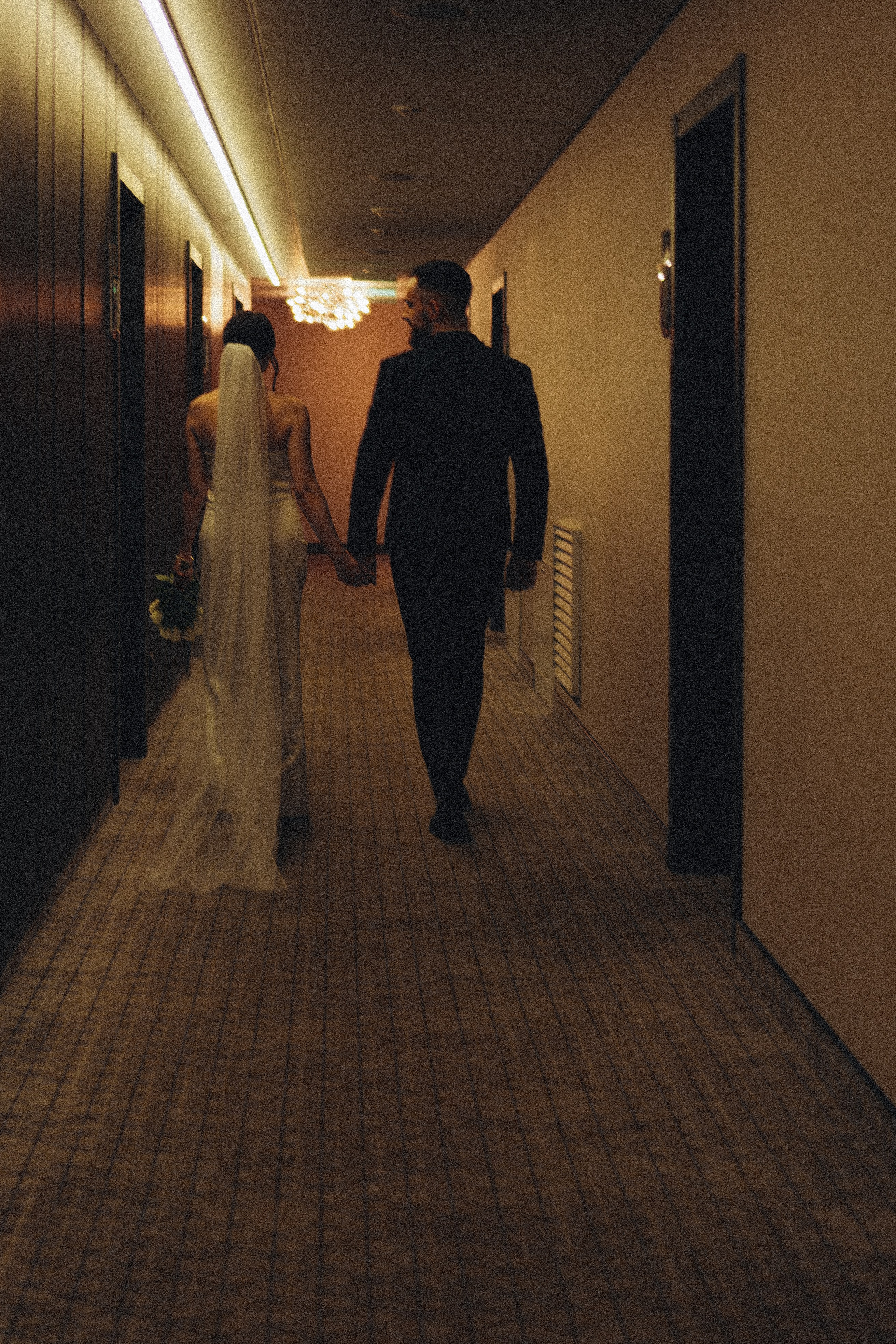 СВАДЕБНАЯ СЬЕМКА СБОРОВ ЖЕНИХА И НЕВЕСТЫ В ОТЕЛЕ И ТАКЖЕ ФОТОСЕССИИЯ В ОТЕЛЕЕ МЕГАПОЛИС БРЯНСК. Профессиональный фотограф, Санкт-Петербург — Виктория Богомолова