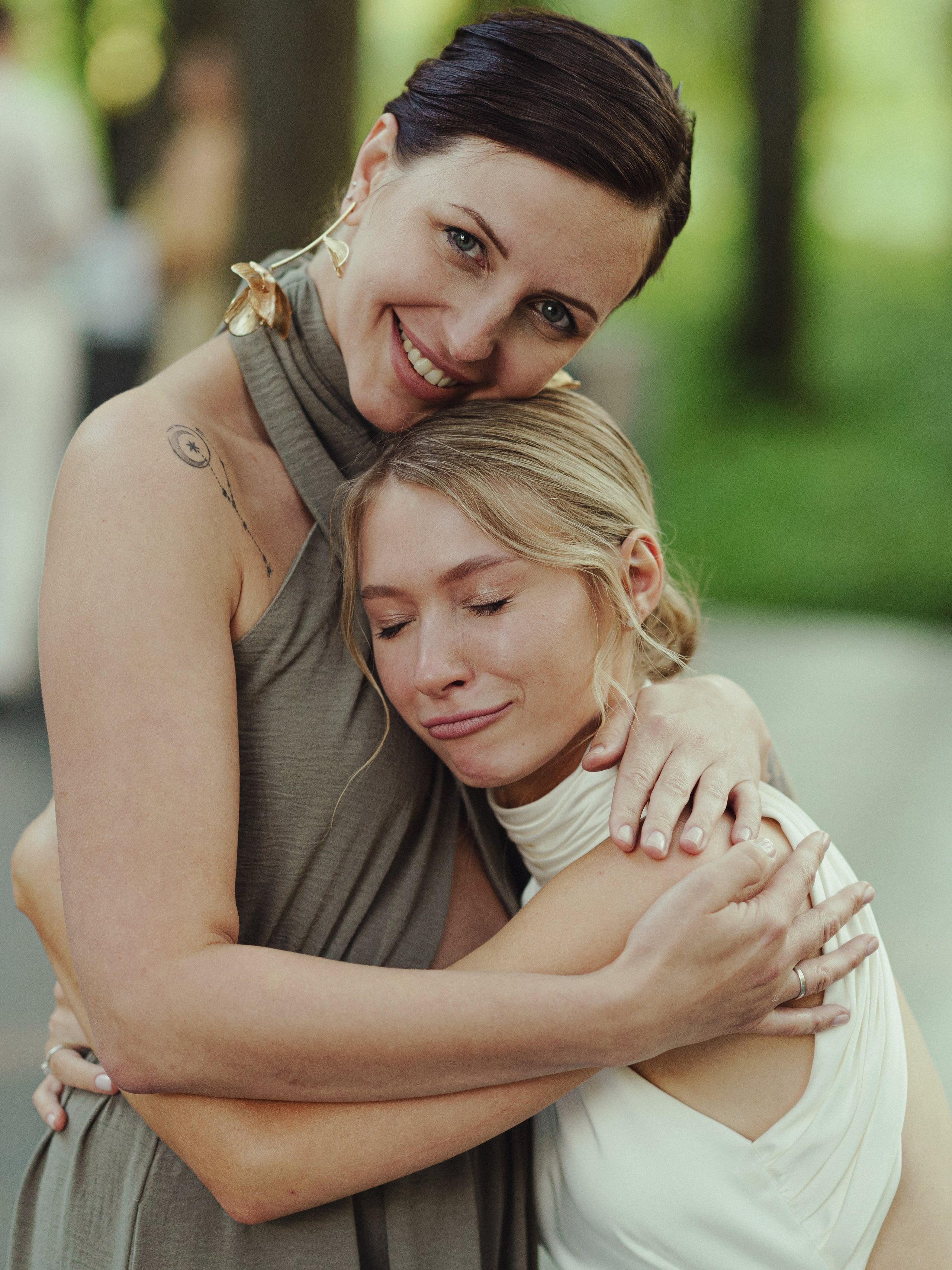 И даже птицы им пели песни. Свадебный фотограф Наташа Алешина