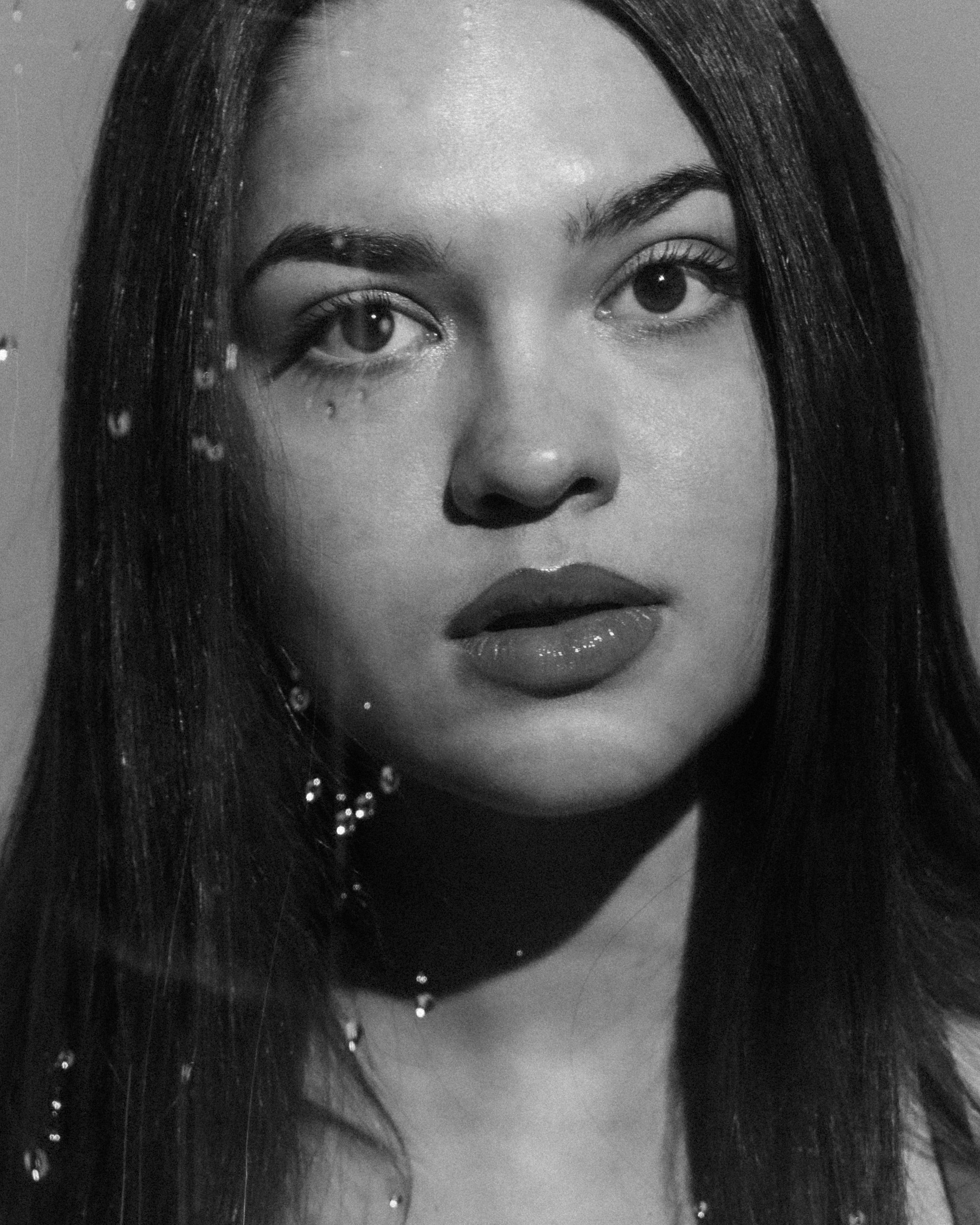 Творческая портретная фотосессия в студии в Санкт-Петербурге для Виктории. Светлана Гопанюк. Портретный фотограф. Санкт-Петербург. СПб