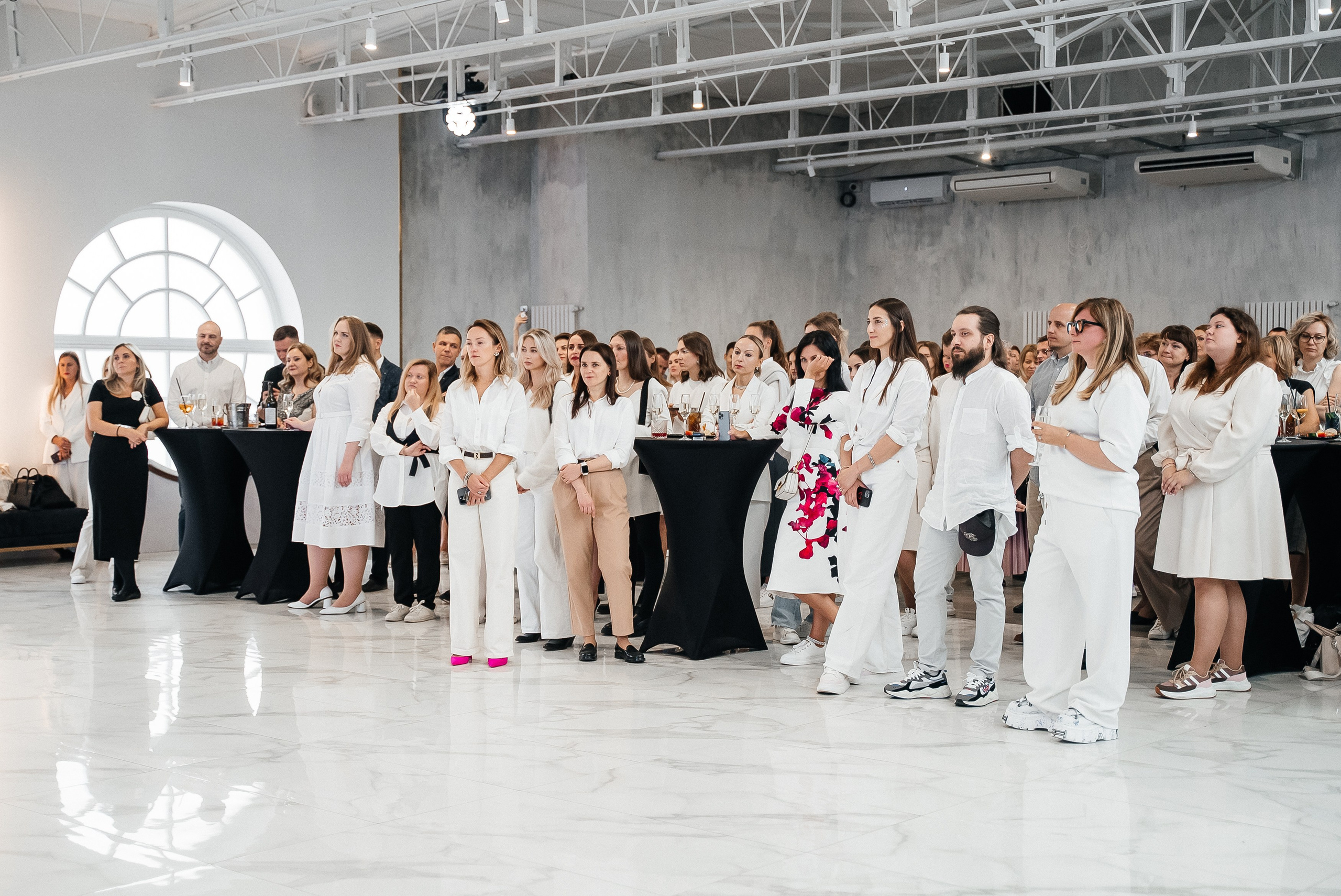 BNS. Павел Краснов — Свадебный и репортажный фотограф в Москве