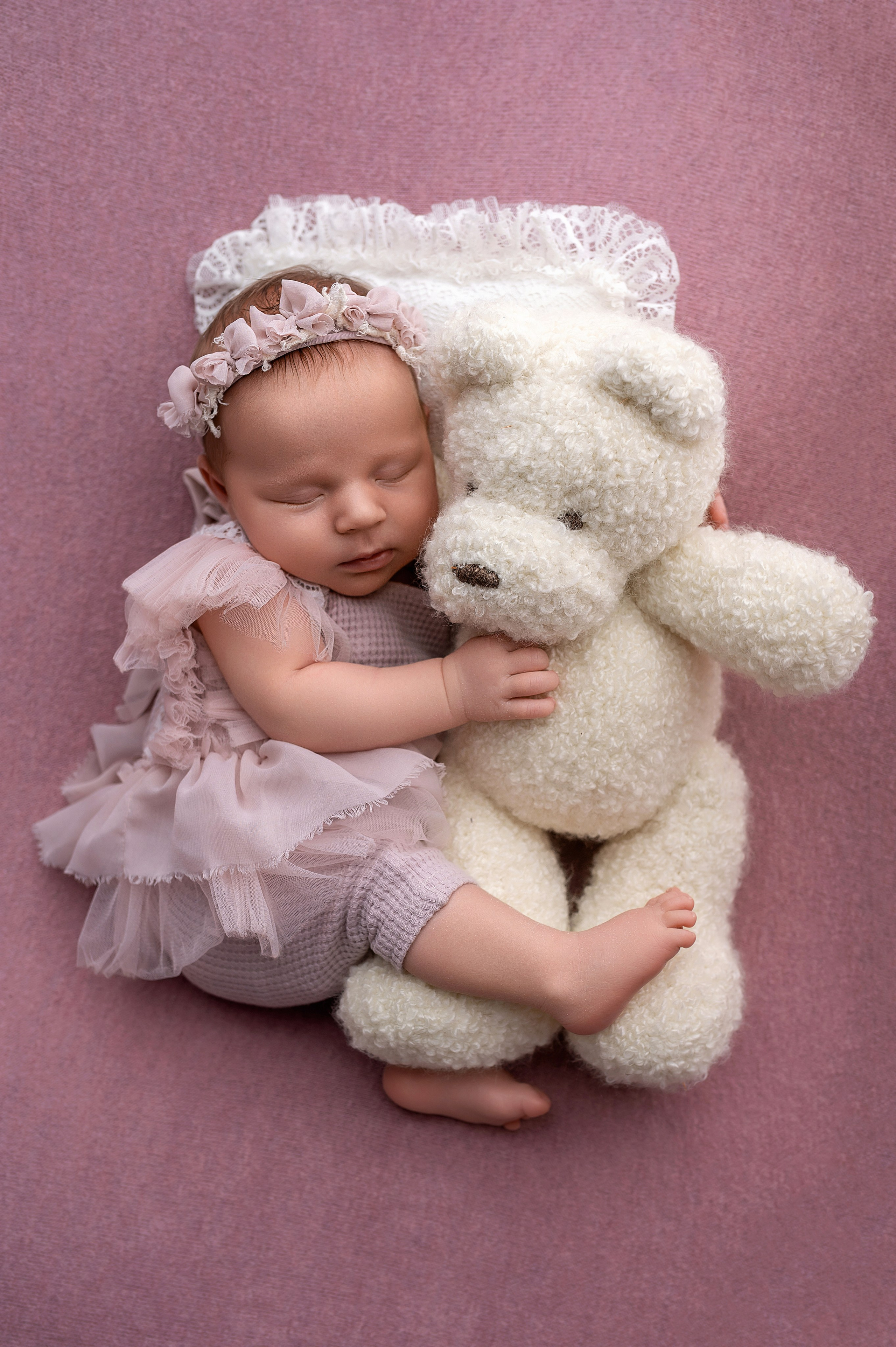 Новорождённые девочки. Детский фотограф новорождённых в Минске Боровик Екатерина