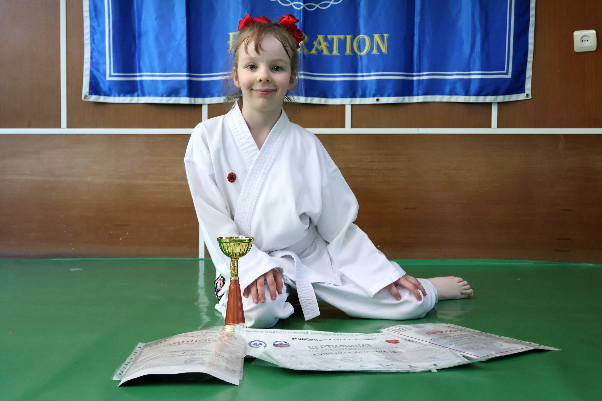 Вручение поясов в школе Окинава каратэ. Спортивный и репортажный фотограф Ермакова Светлана