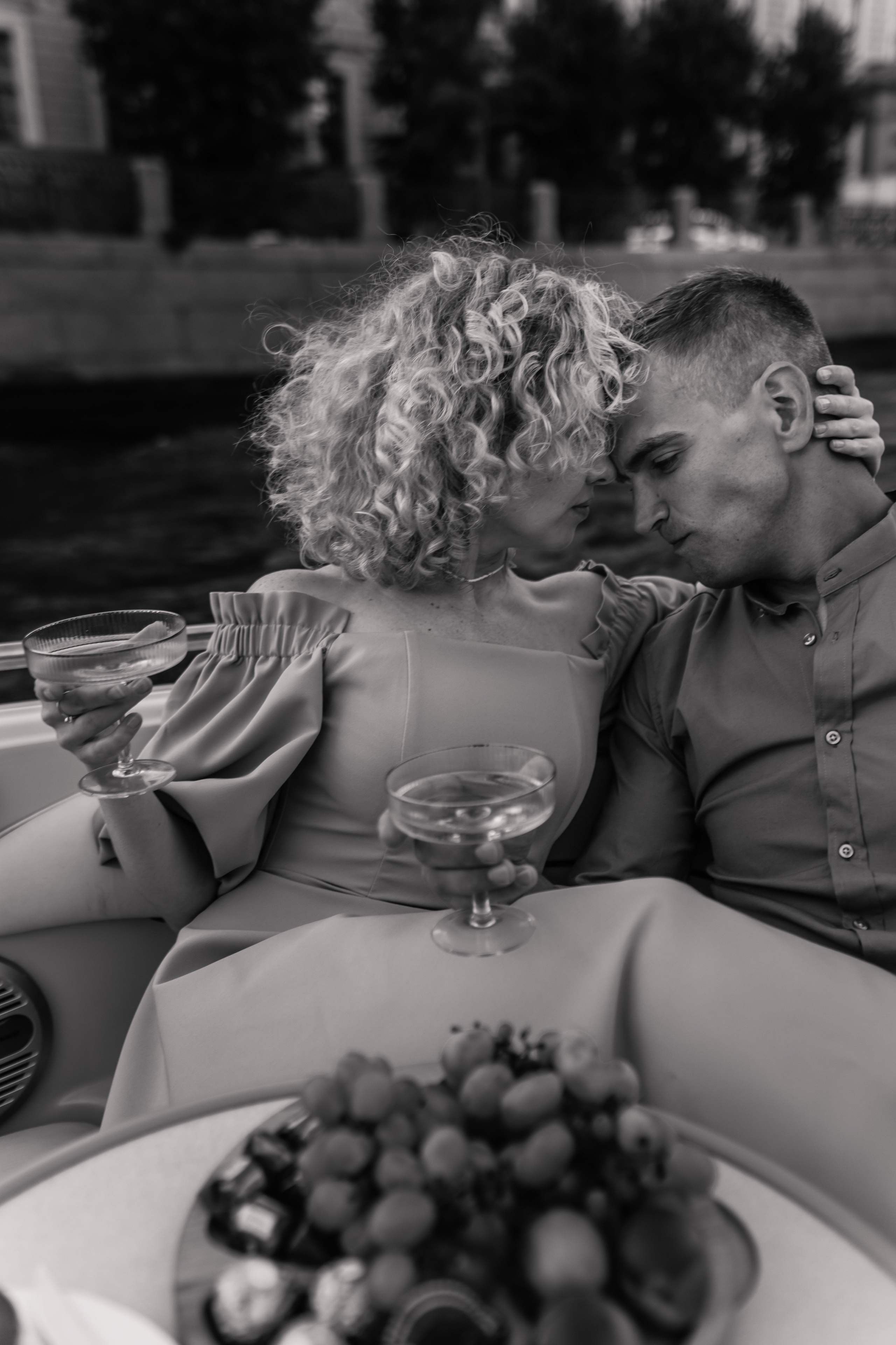 Фотосессия по рекам и каналам Санкт-Петербурга | СПб. Женский, семейный и контент фотограф Ирина Ульянова в Санкт-Петербурге