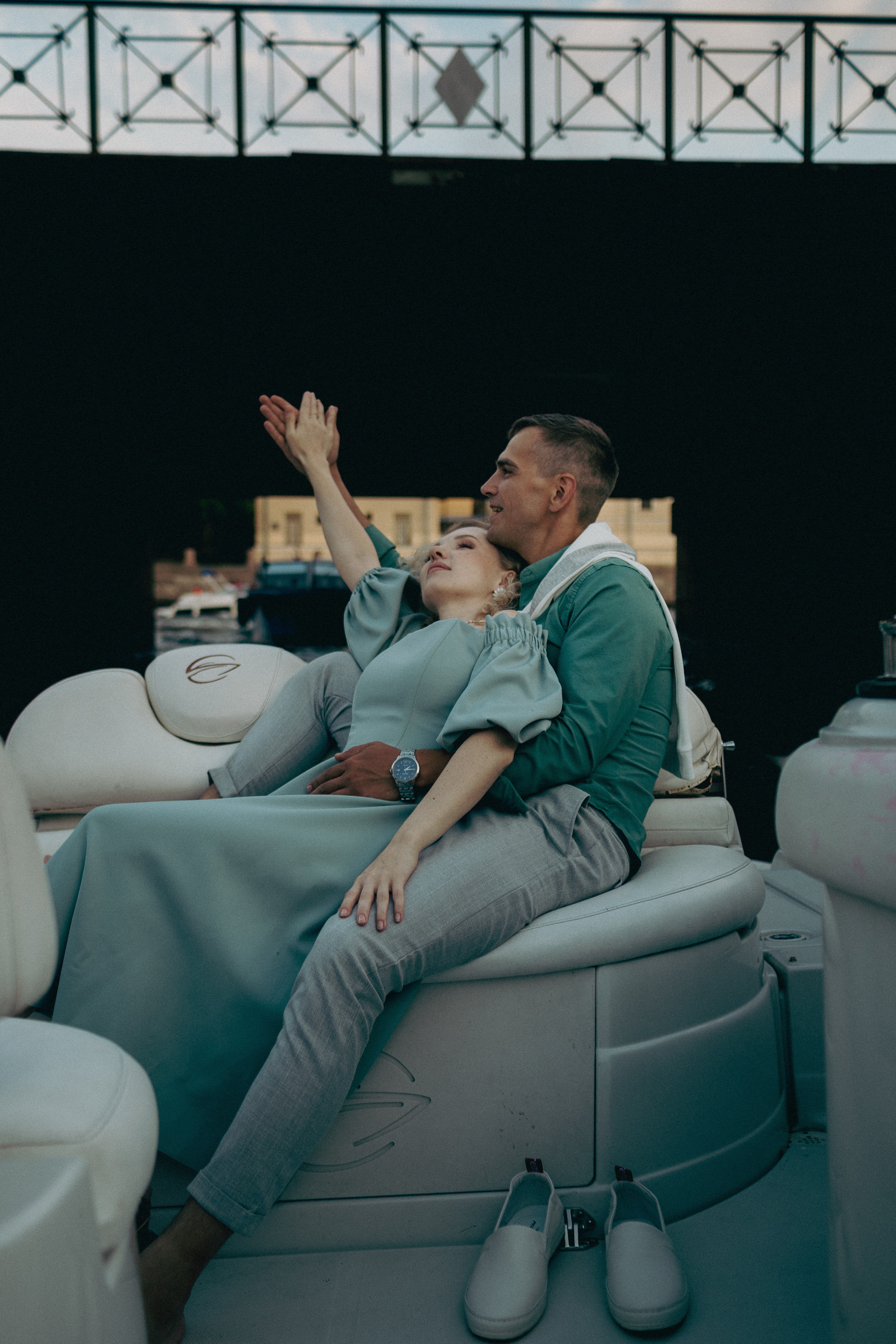 Фотосессия по рекам и каналам Санкт-Петербурга | СПб. Женский, семейный и контент фотограф Ирина Ульянова в Санкт-Петербурге