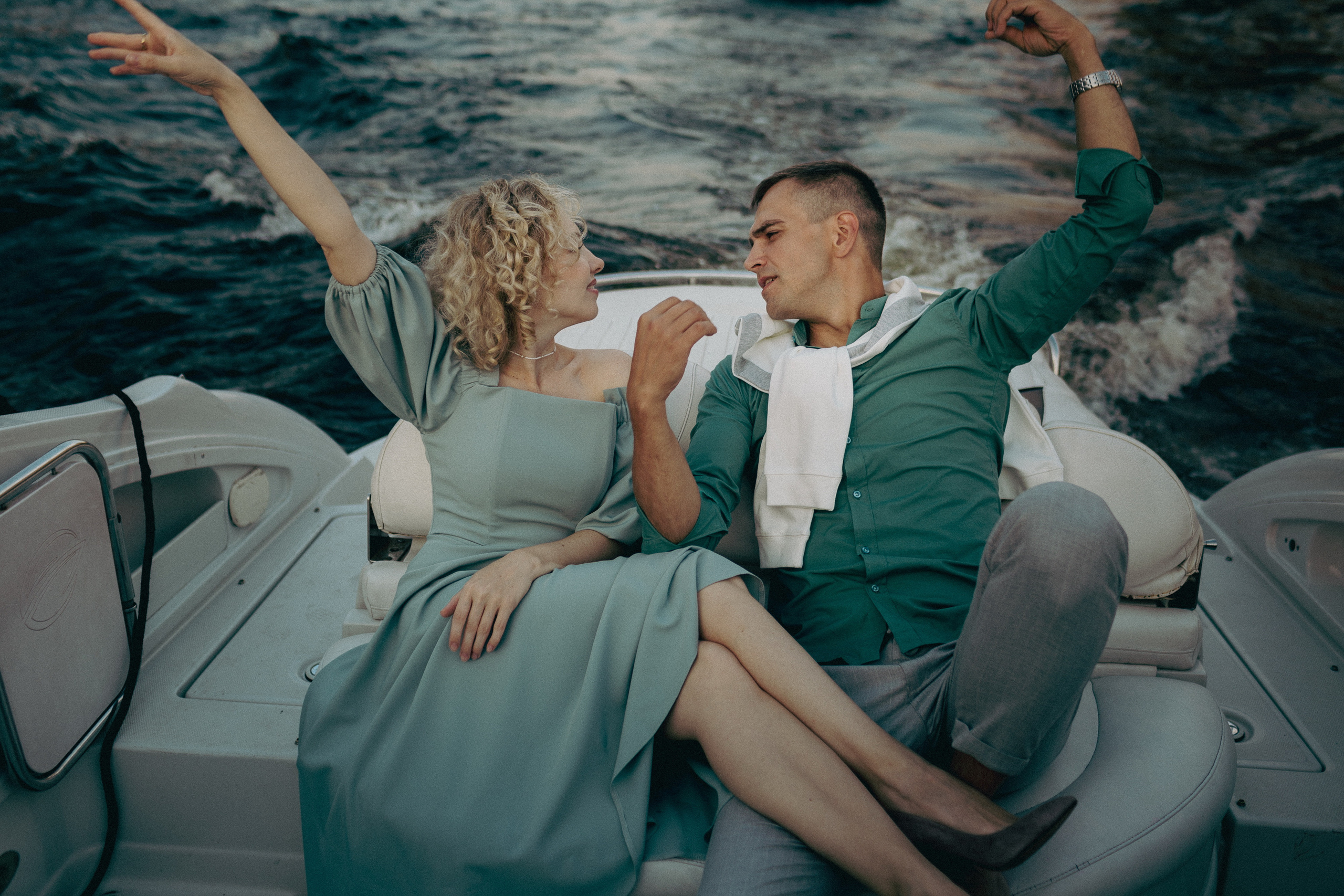 Фотосессия по рекам и каналам Санкт-Петербурга | СПб. Женский, семейный и контент фотограф Ирина Ульянова в Санкт-Петербурге