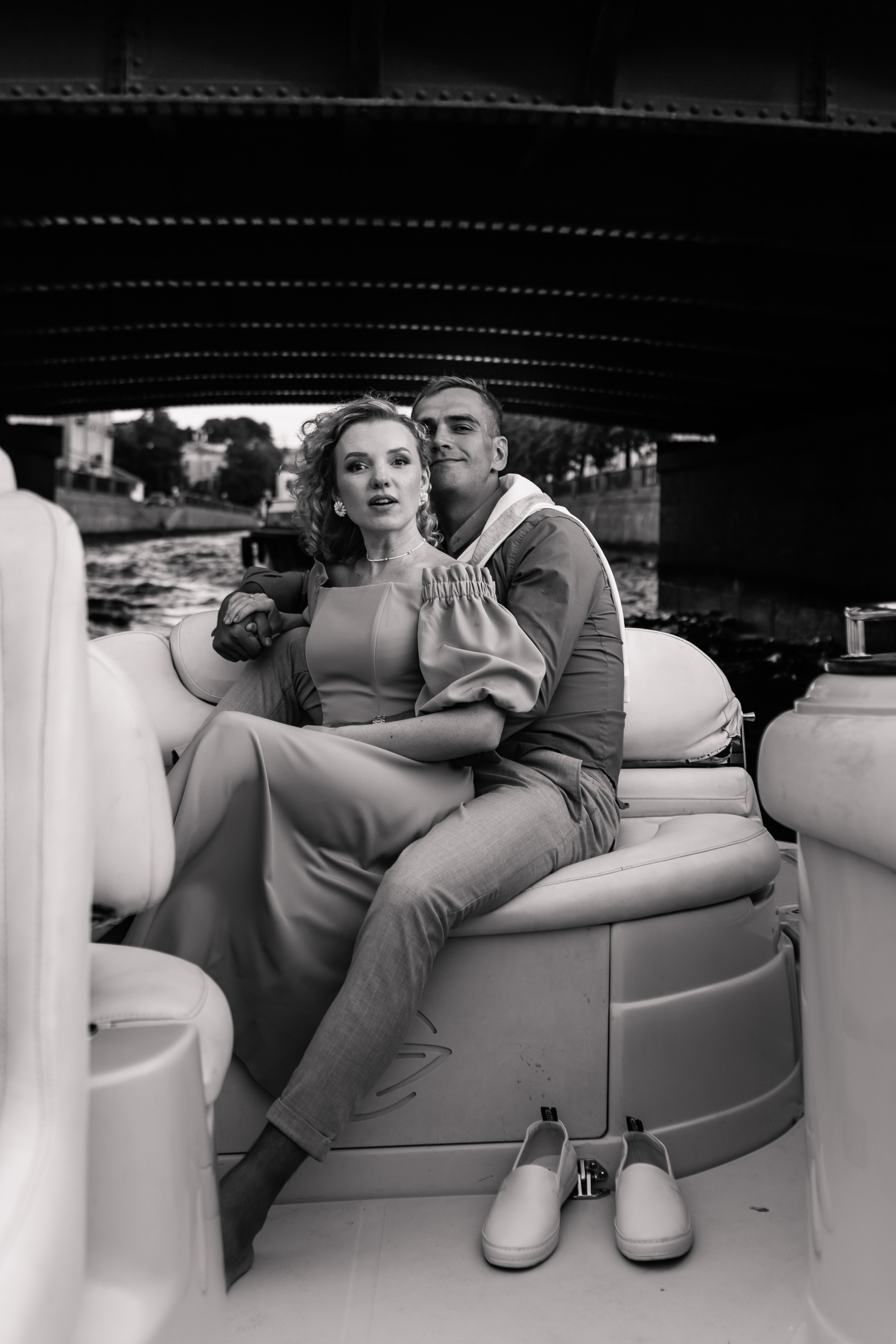 Фотосессия по рекам и каналам Санкт-Петербурга | СПб. Женский, семейный и контент фотограф Ирина Ульянова в Санкт-Петербурге