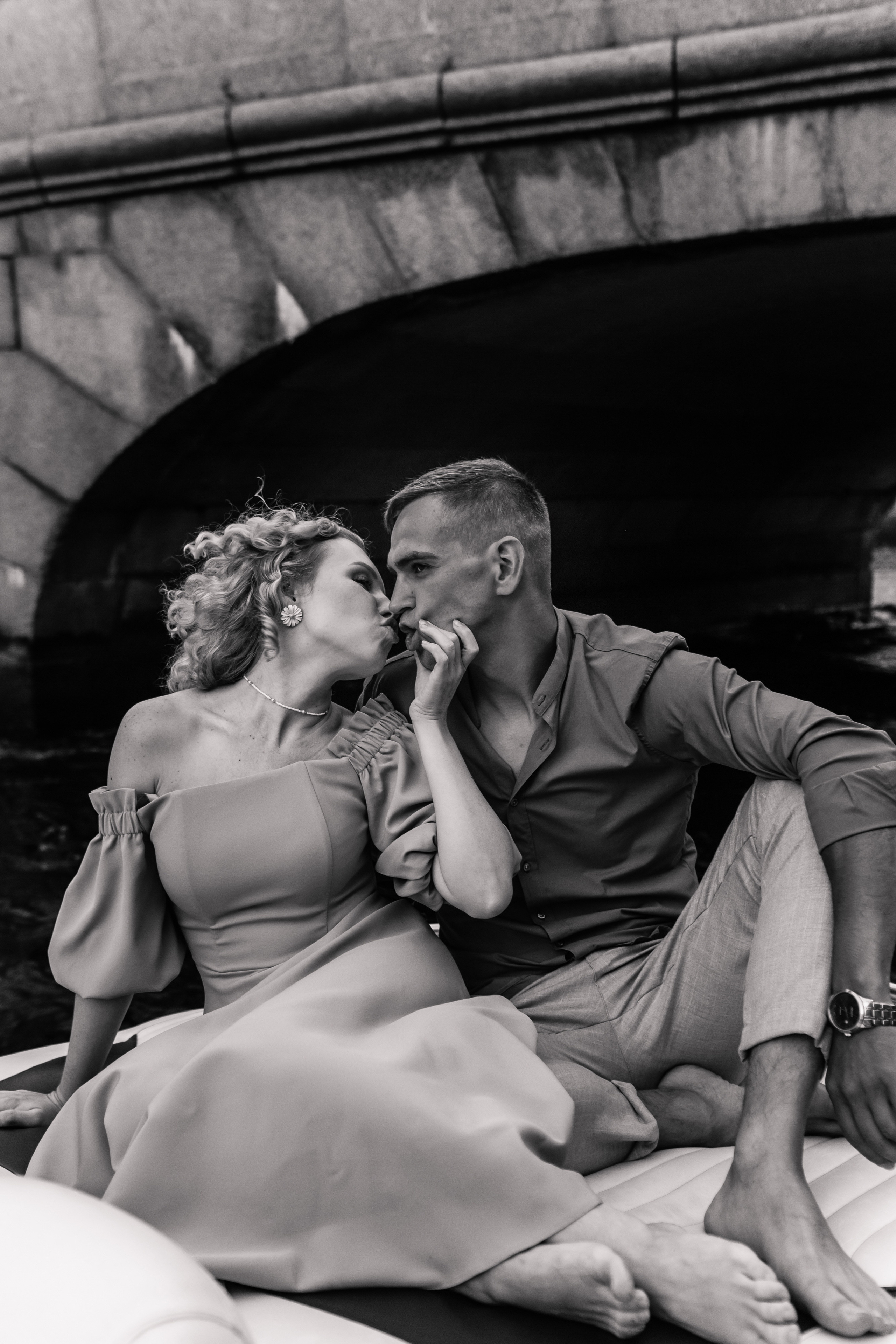 Фотосессия по рекам и каналам Санкт-Петербурга | СПб. Женский, семейный и контент фотограф Ирина Ульянова в Санкт-Петербурге