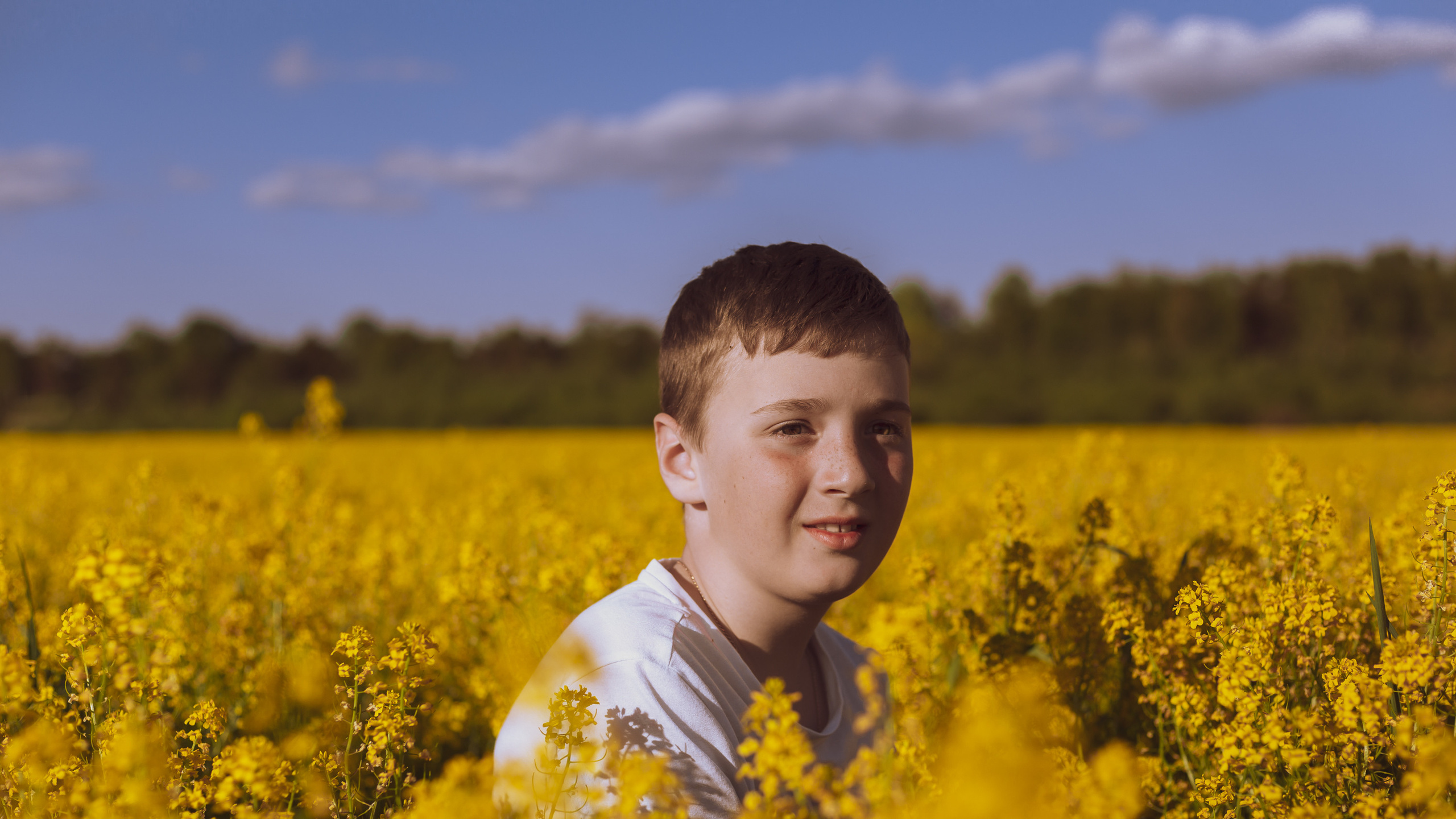 Фотосессия в поле с детьми | Елена, Приозерск. Женский, семейный и контент фотограф Ирина Ульянова в Санкт-Петербурге