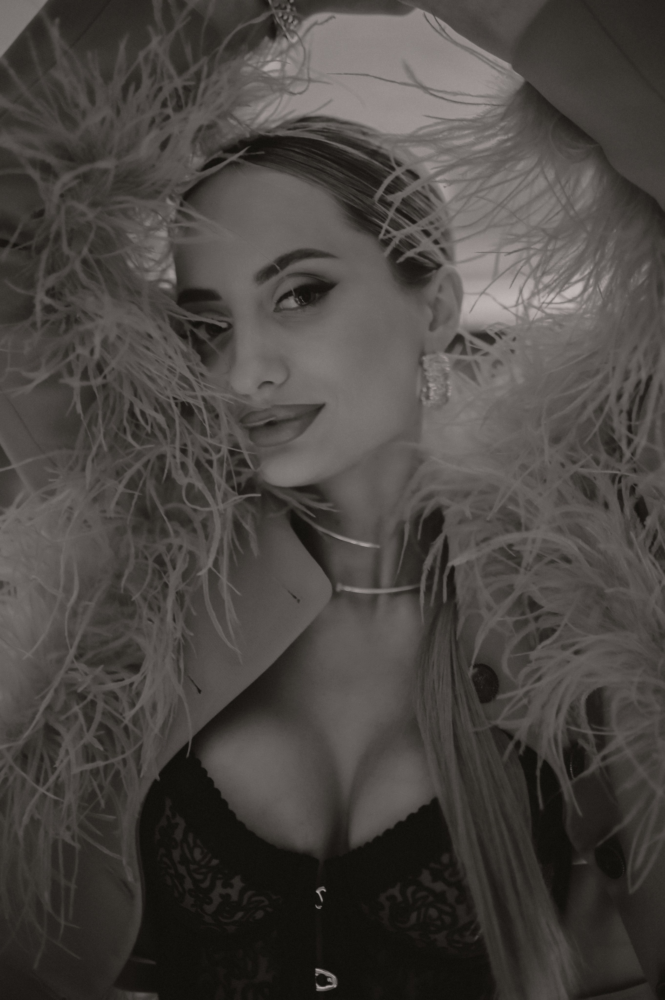 Лилия. Твой личный проводник к красивым фотографиям в Старом Осколе