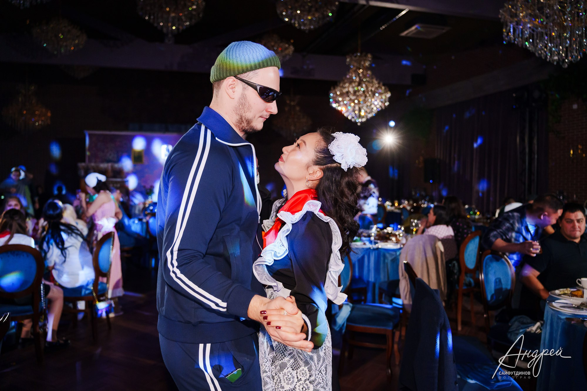 Корпоратив компании «Суши Даром». Тема праздника «Коммунальная квартира». Свадебный и семейный фотограф в Ростове-на-Дону. Андрей Сайфутдинов