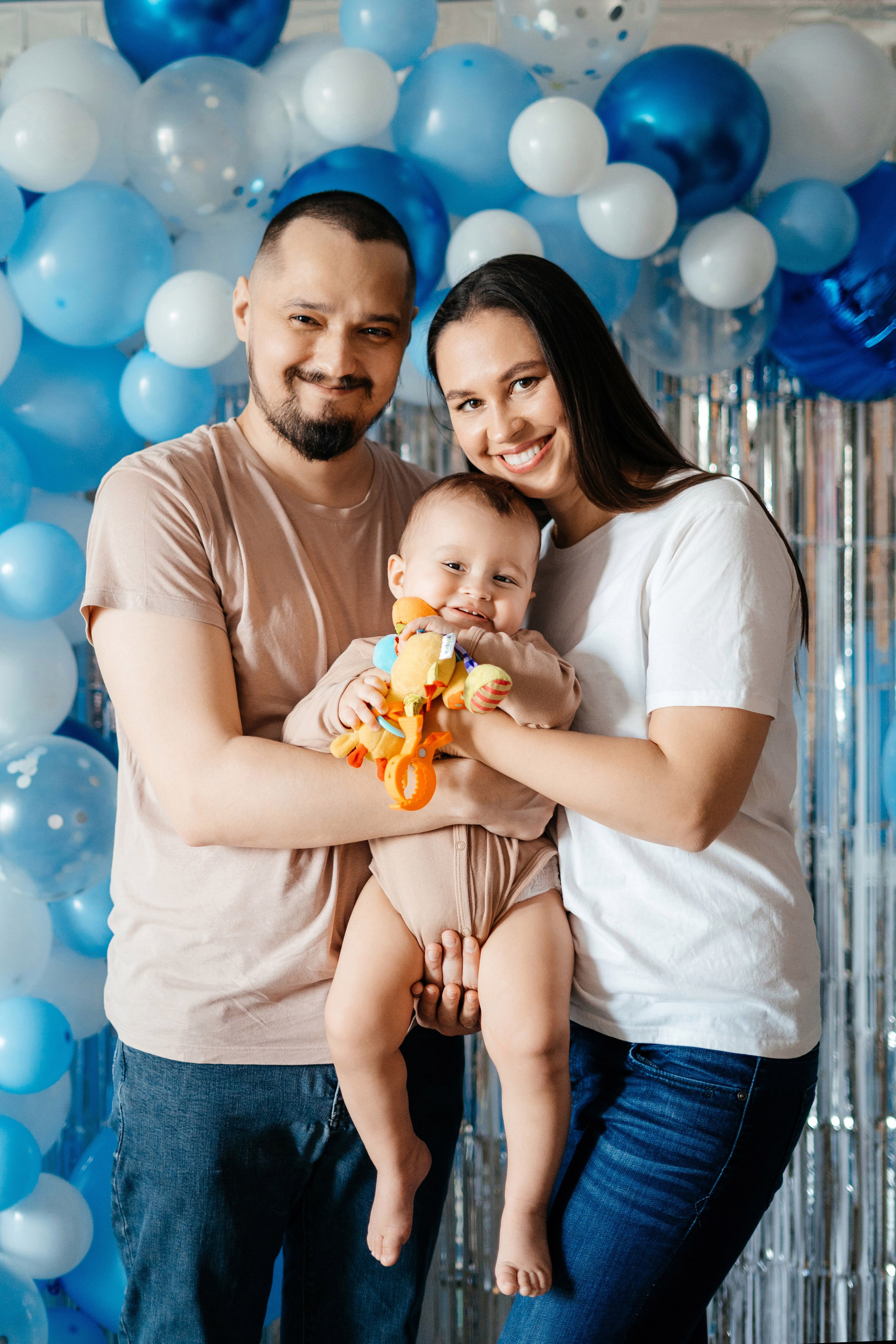 Домашнее годовасие Юры. Главная